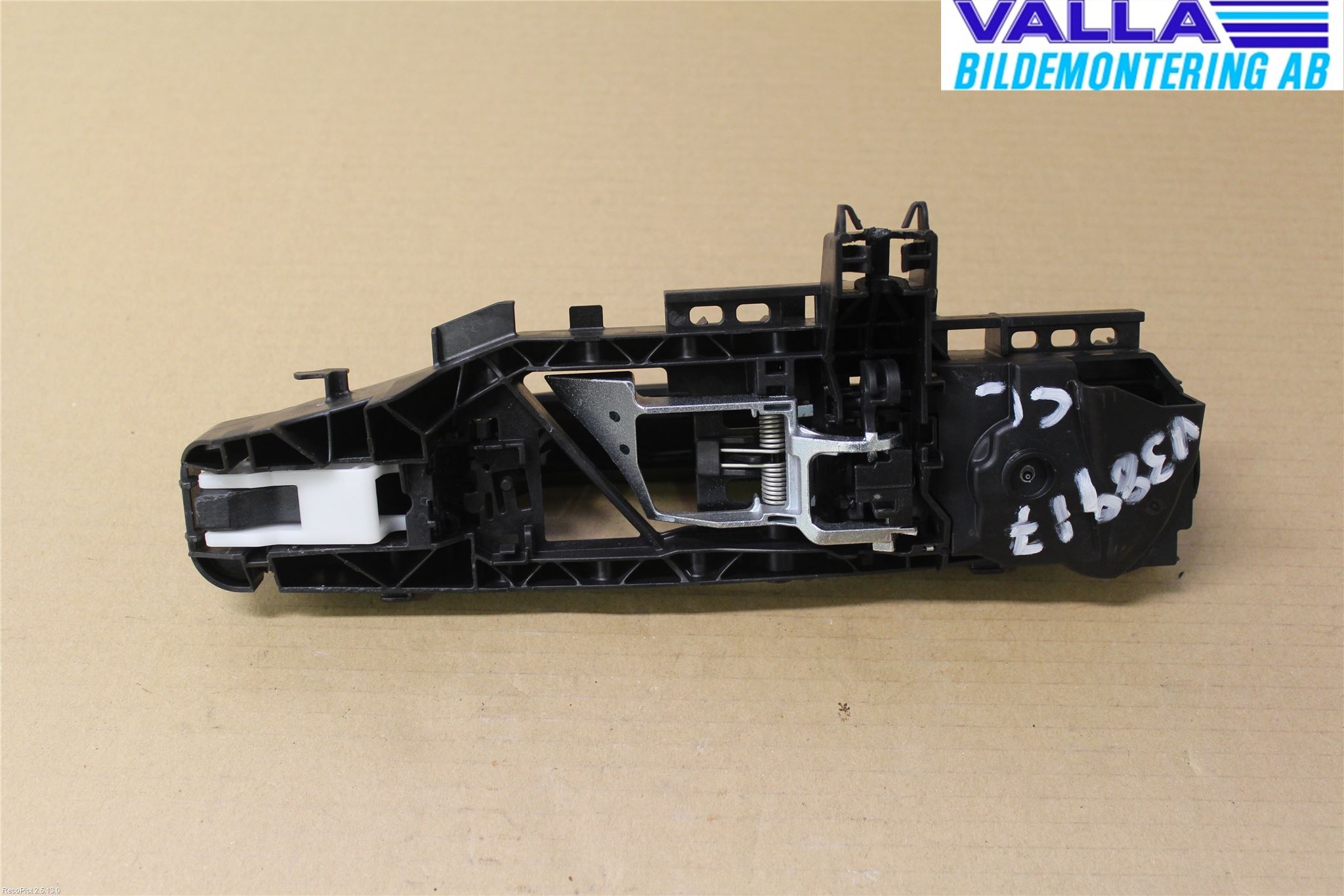 Mercedes-Benz MB C-KLASS (W205) 14-21 Dørhandtak Ytre Venstre