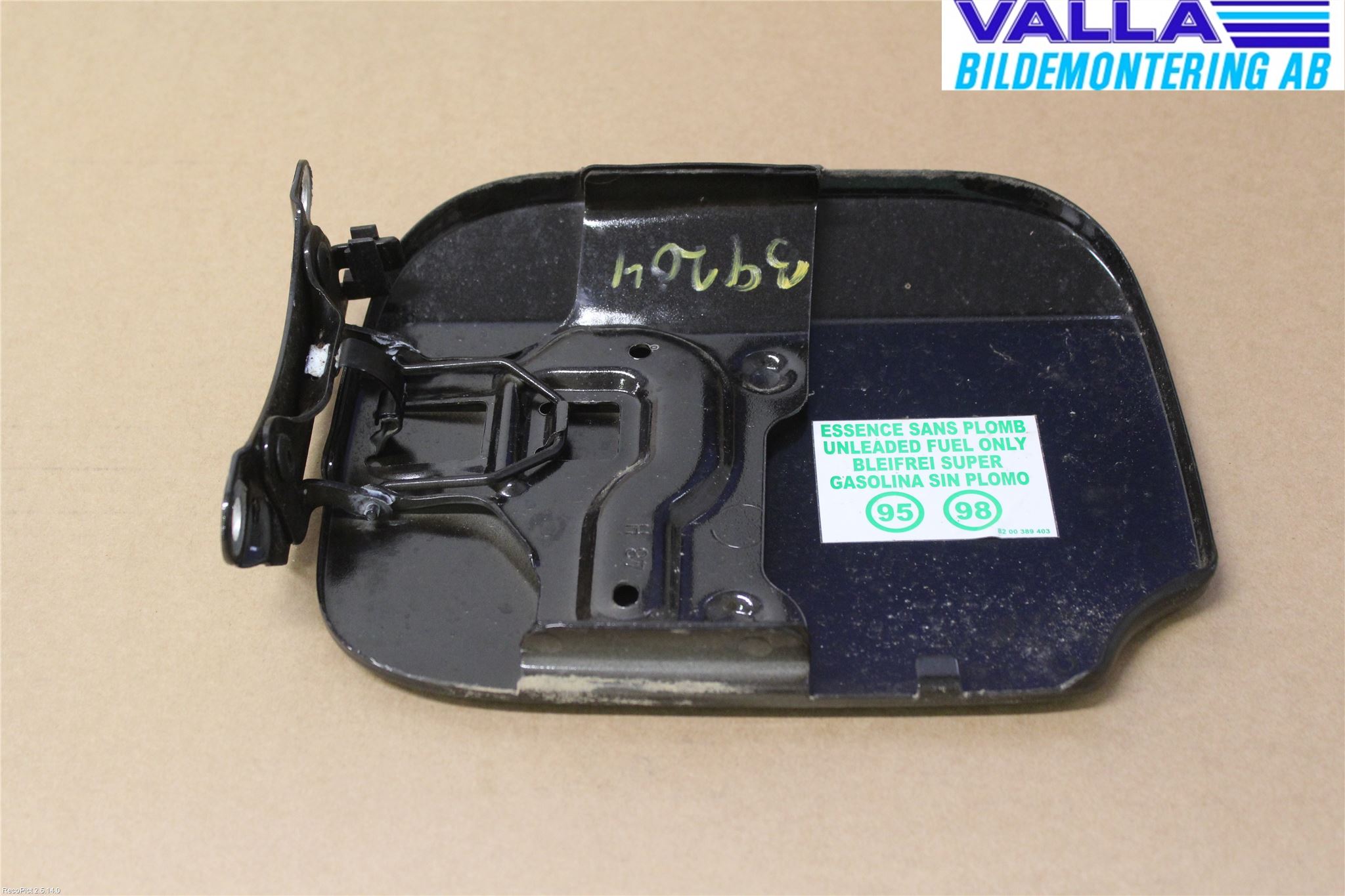 Dacia SANDERO/STEPWAY 13-20 Drivstoff Tankluke