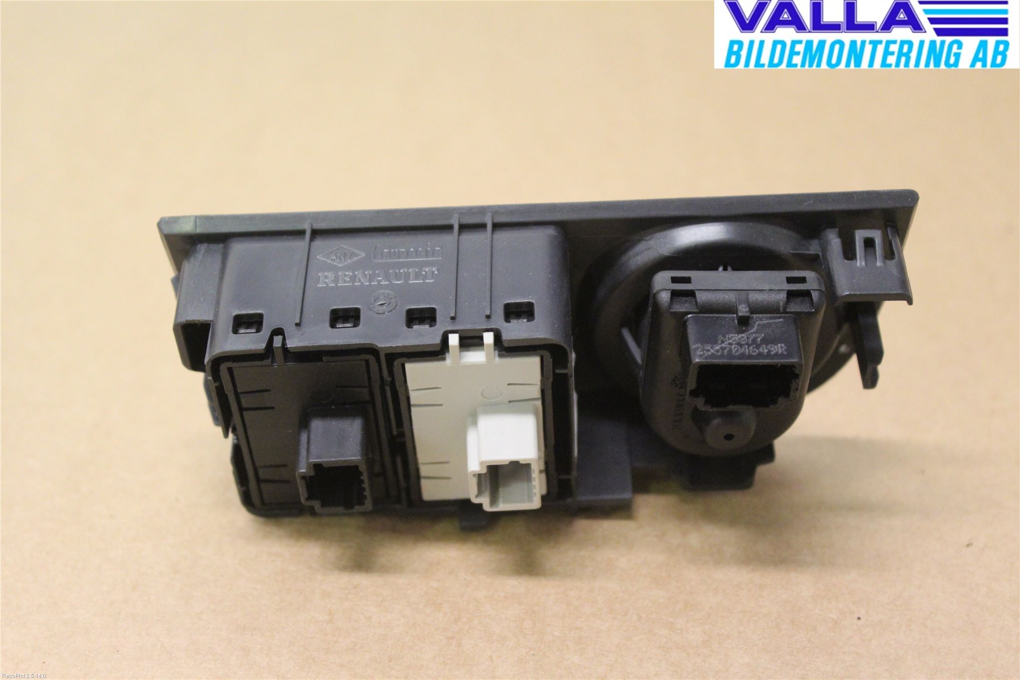 Dacia SANDERO/STEPWAY 13-20 Bryter Speil
