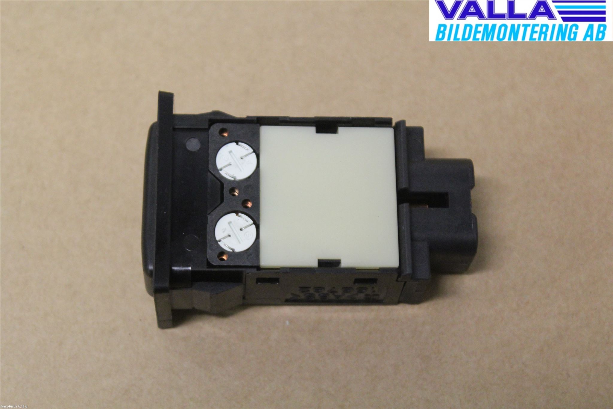 Toyota AVENSIS 07-08 Bryter Varme Rute