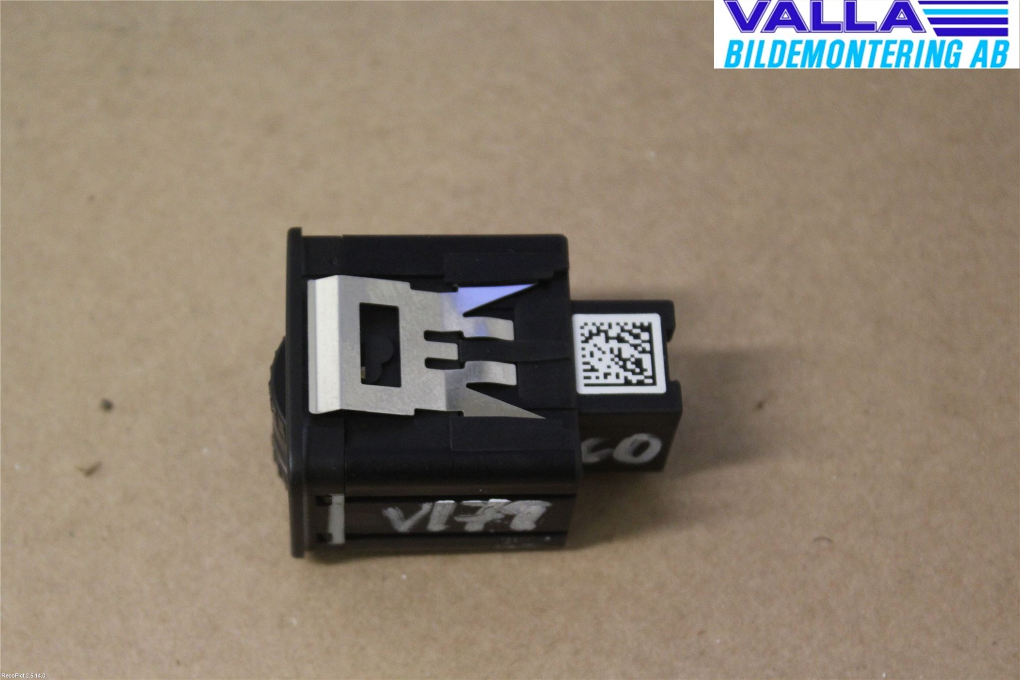 Volkswagen VW PASSAT 11-14 Frontlykt Lysspredderreg
