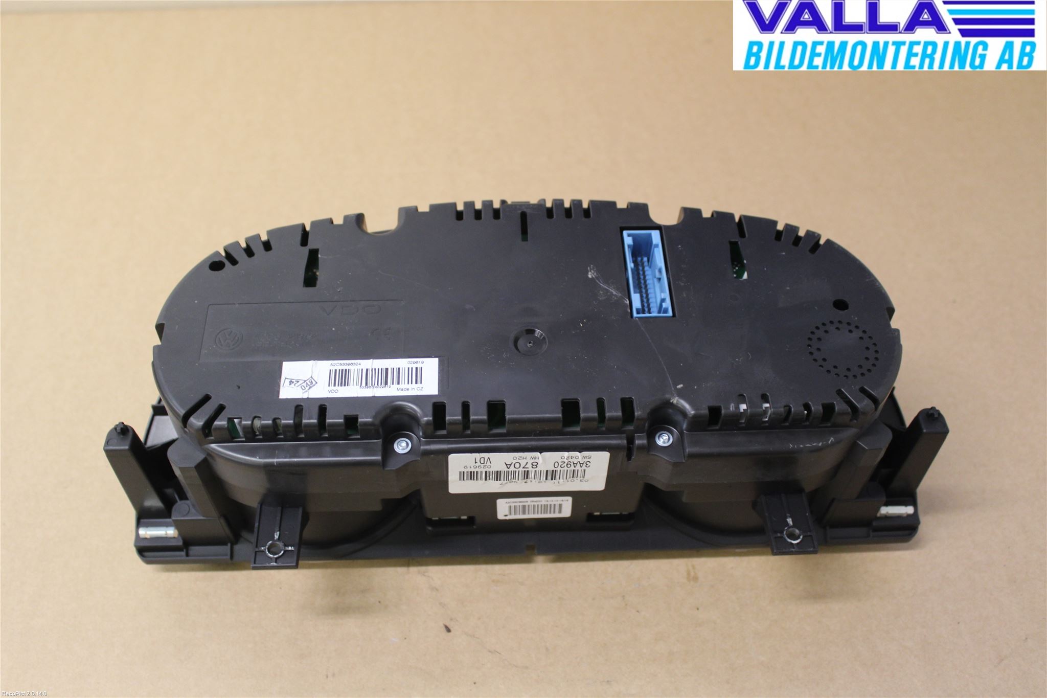 Volkswagen VW PASSAT 11-14 Instr Kombinert