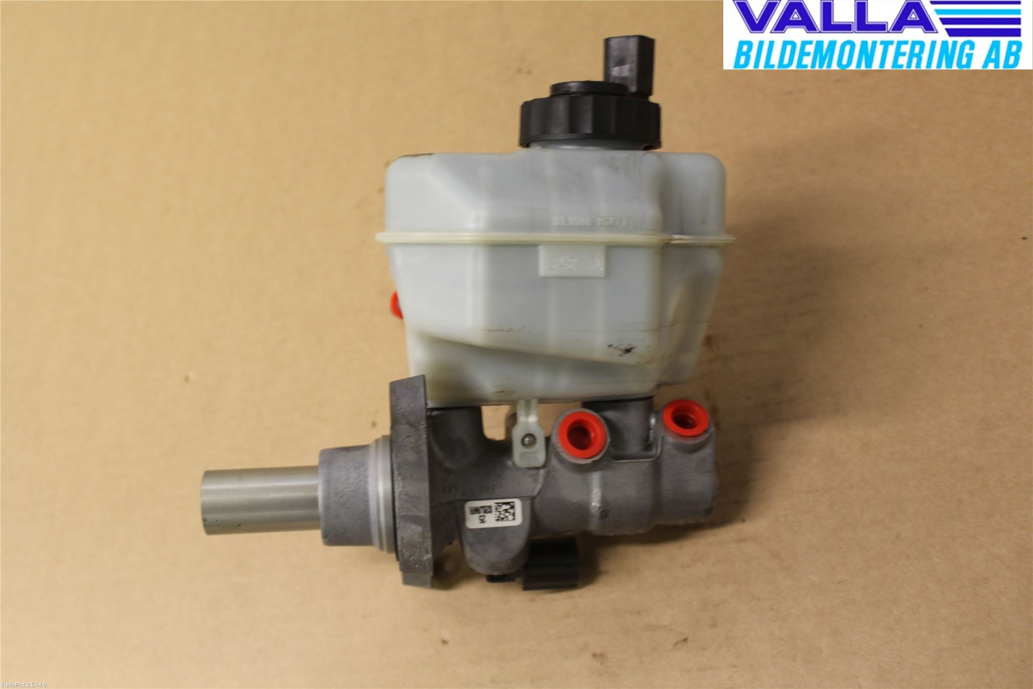 Volkswagen VW PASSAT 11-14 Brems Hovedsylinder
