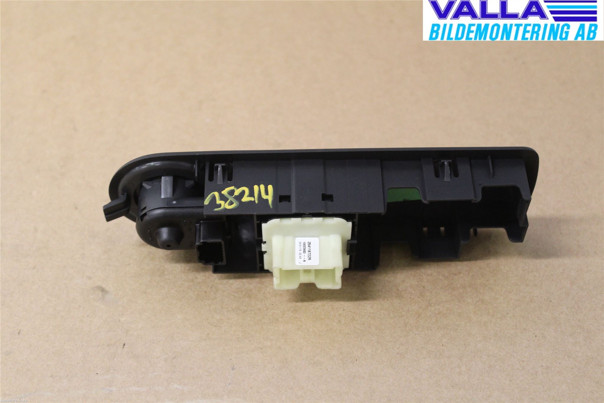 Renault CLIO IV 12-16 Bryter Vindusheis