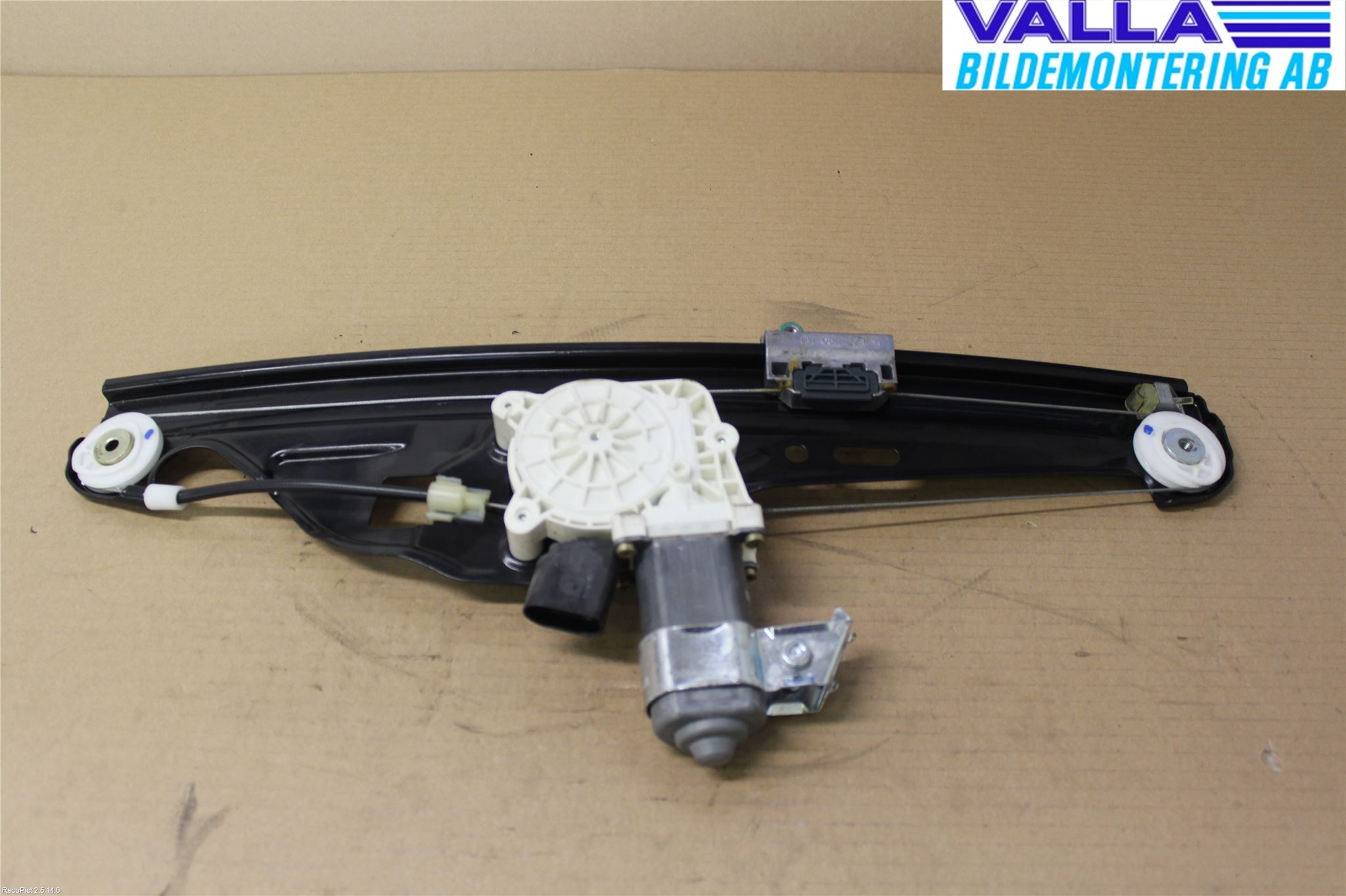 BMW 5 E60/61 Sed/Tou 02-10 Vindusheis El Komp