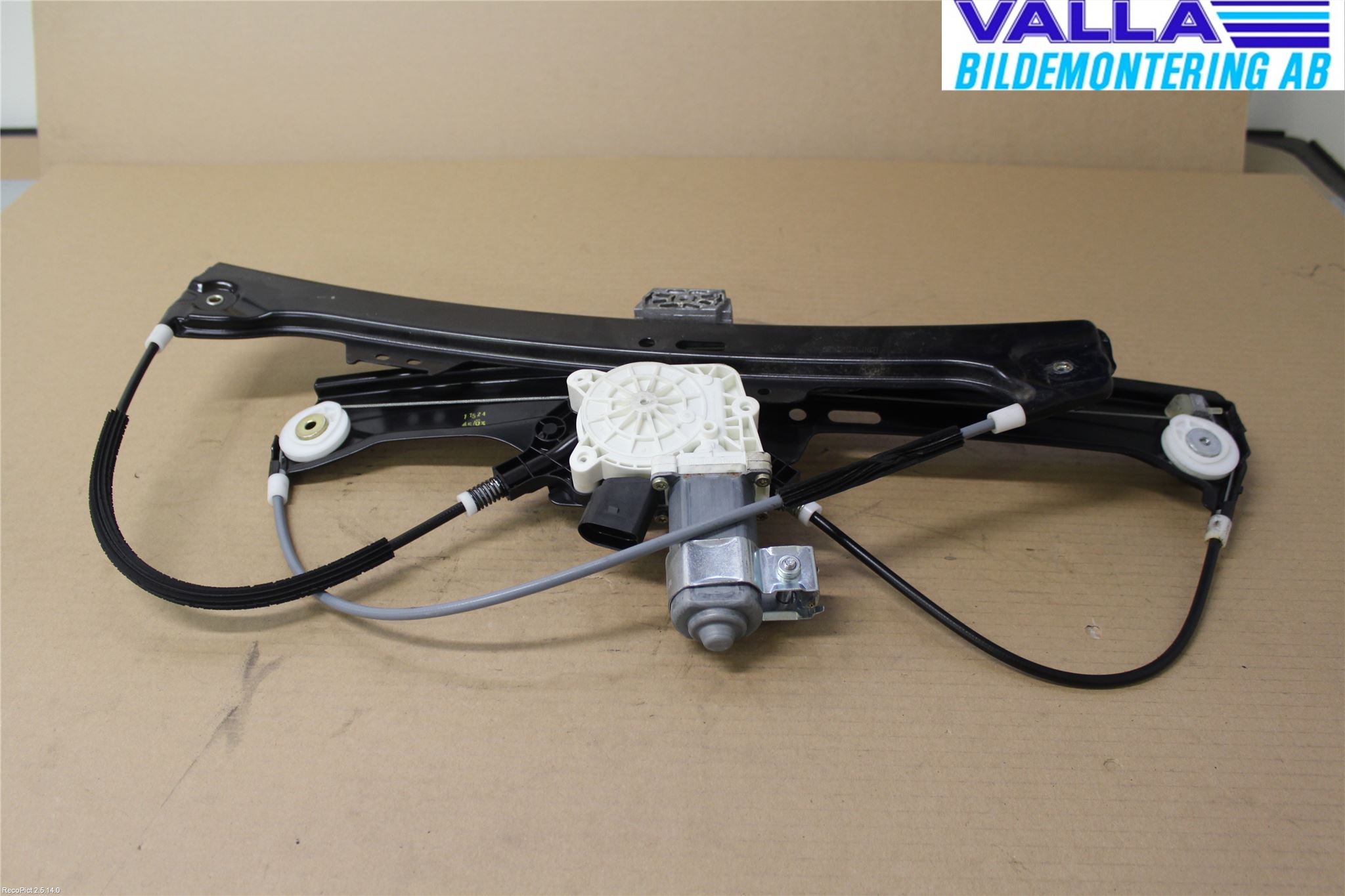 BMW 5 E60/61 Sed/Tou 02-10 Vindusheis El Komp