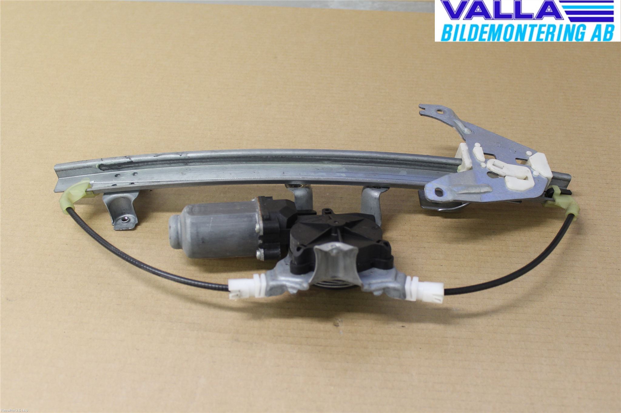 Nissan PRIMERA 02-07 Vindusheis El Komp