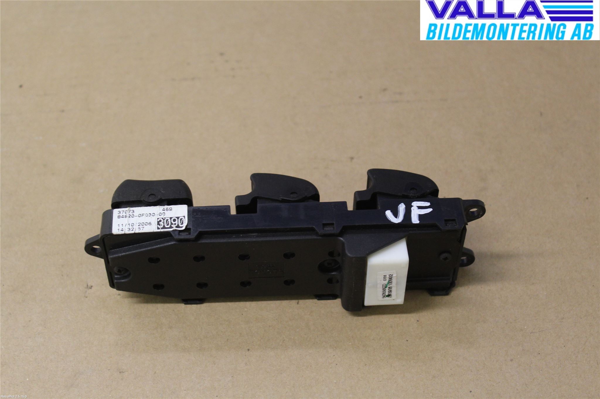 Toyota COROLLA VERSO 04-07 Bryter Vindusheis