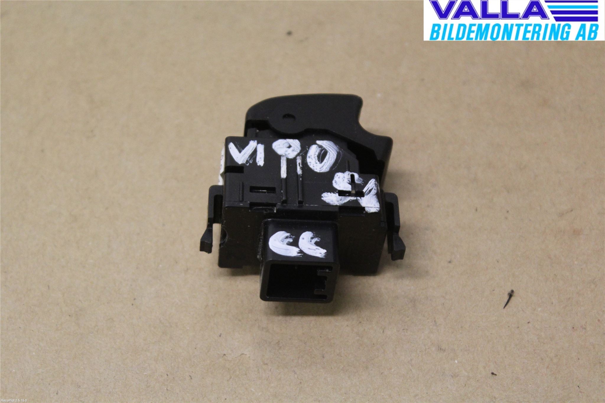 Toyota COROLLA VERSO 04-07 Bryter Vindusheis