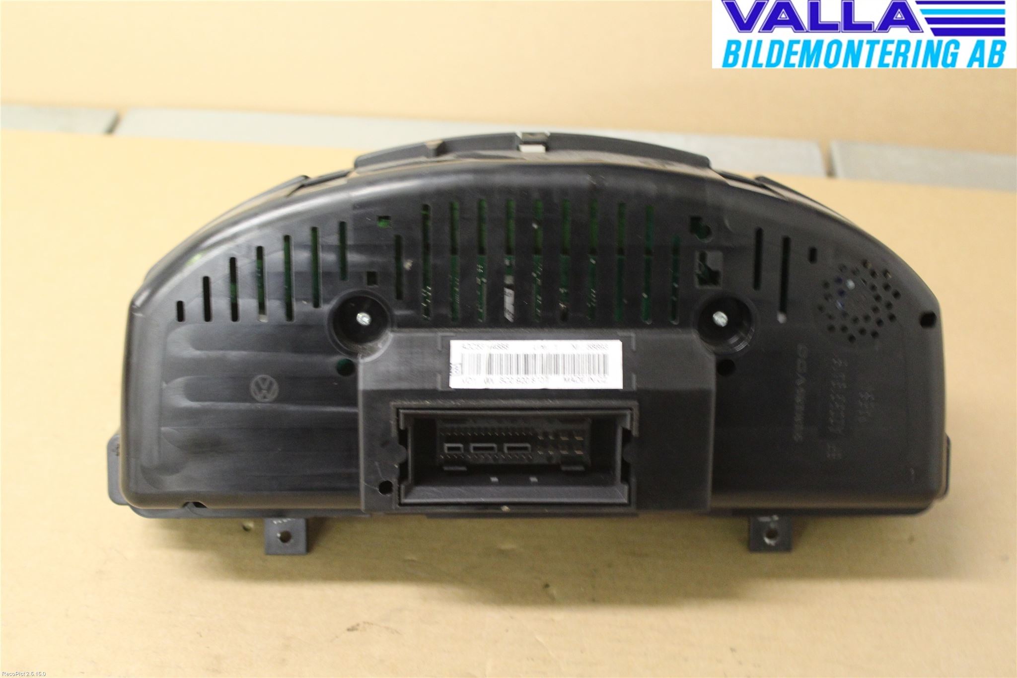 Volkswagen VW PASSAT 05-11 Instr Kombinert