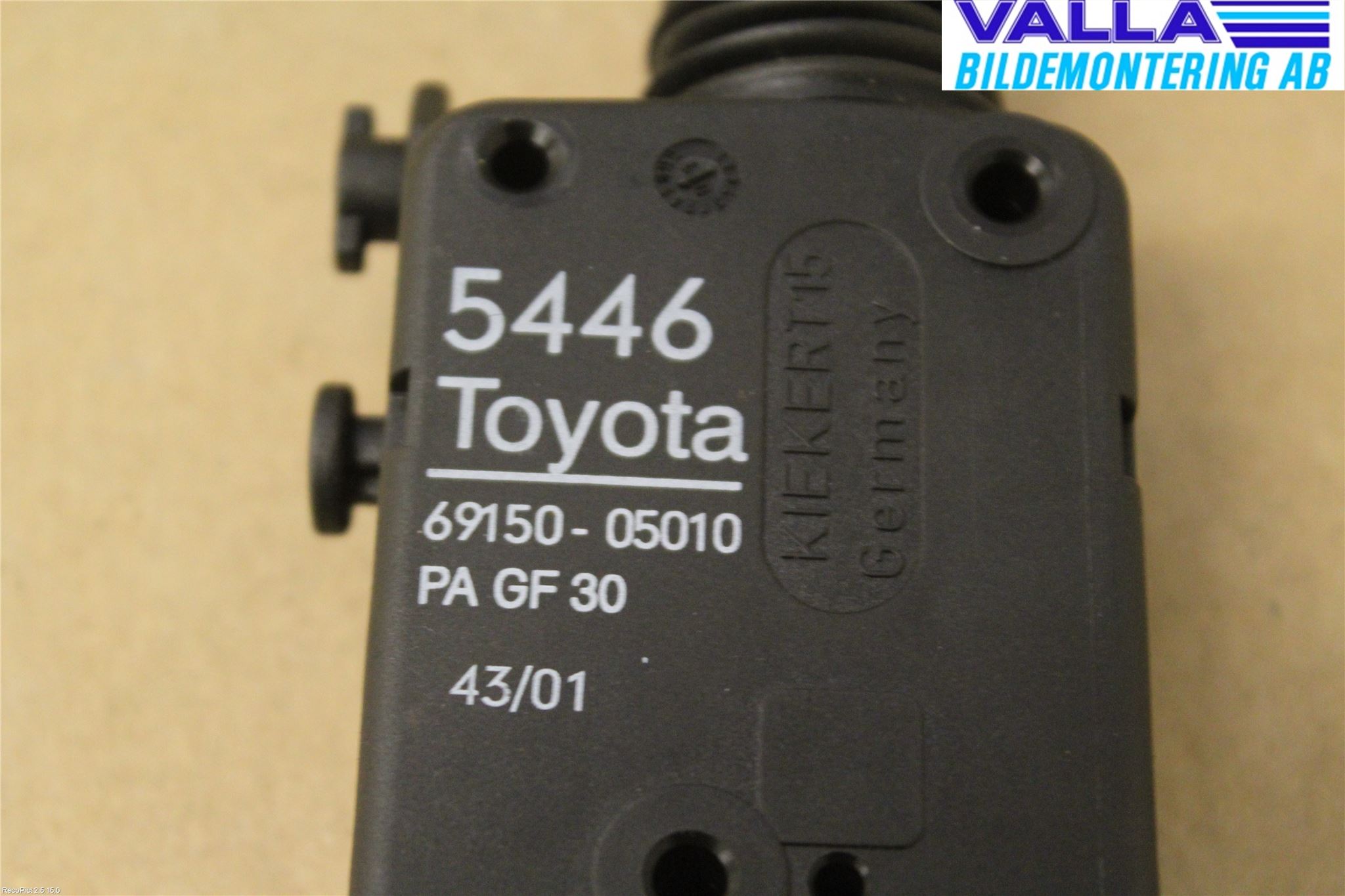 Toyota AVENSIS 98-02 Sentrallåsmotor Bakluke