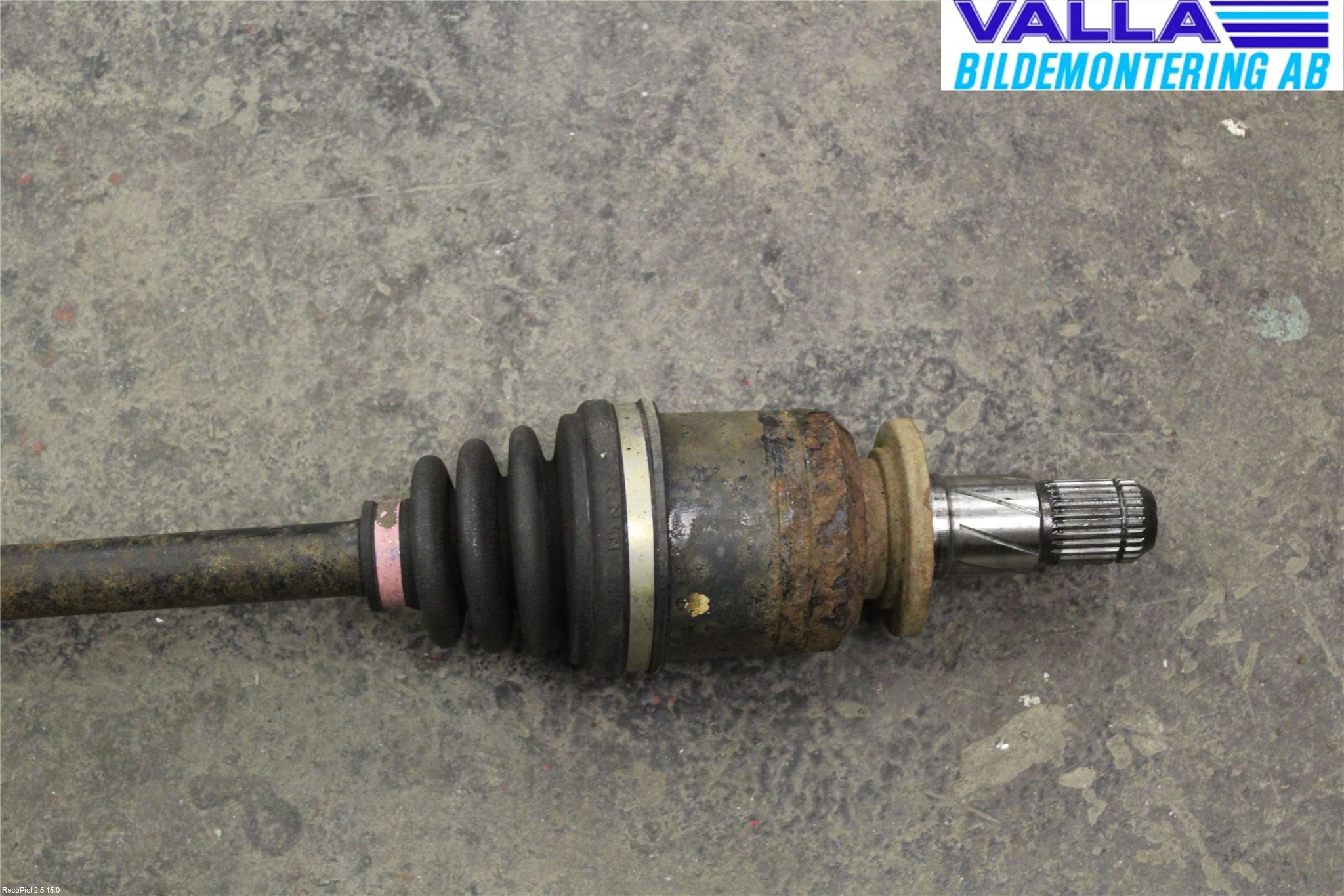 Subaru OUTBACK 10-15 Drivaksel Bak Kompl Venstre