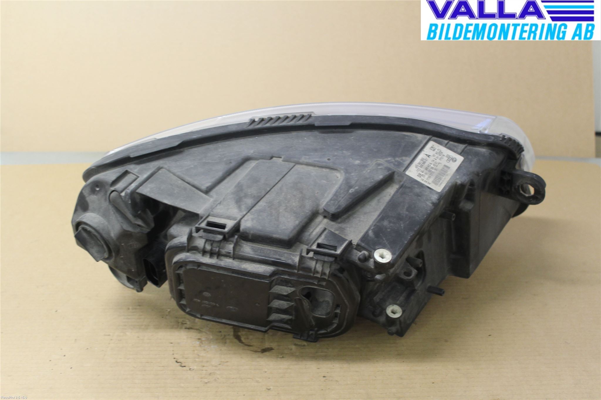 Audi A6/S6     05-11 Frontlykt Venstre