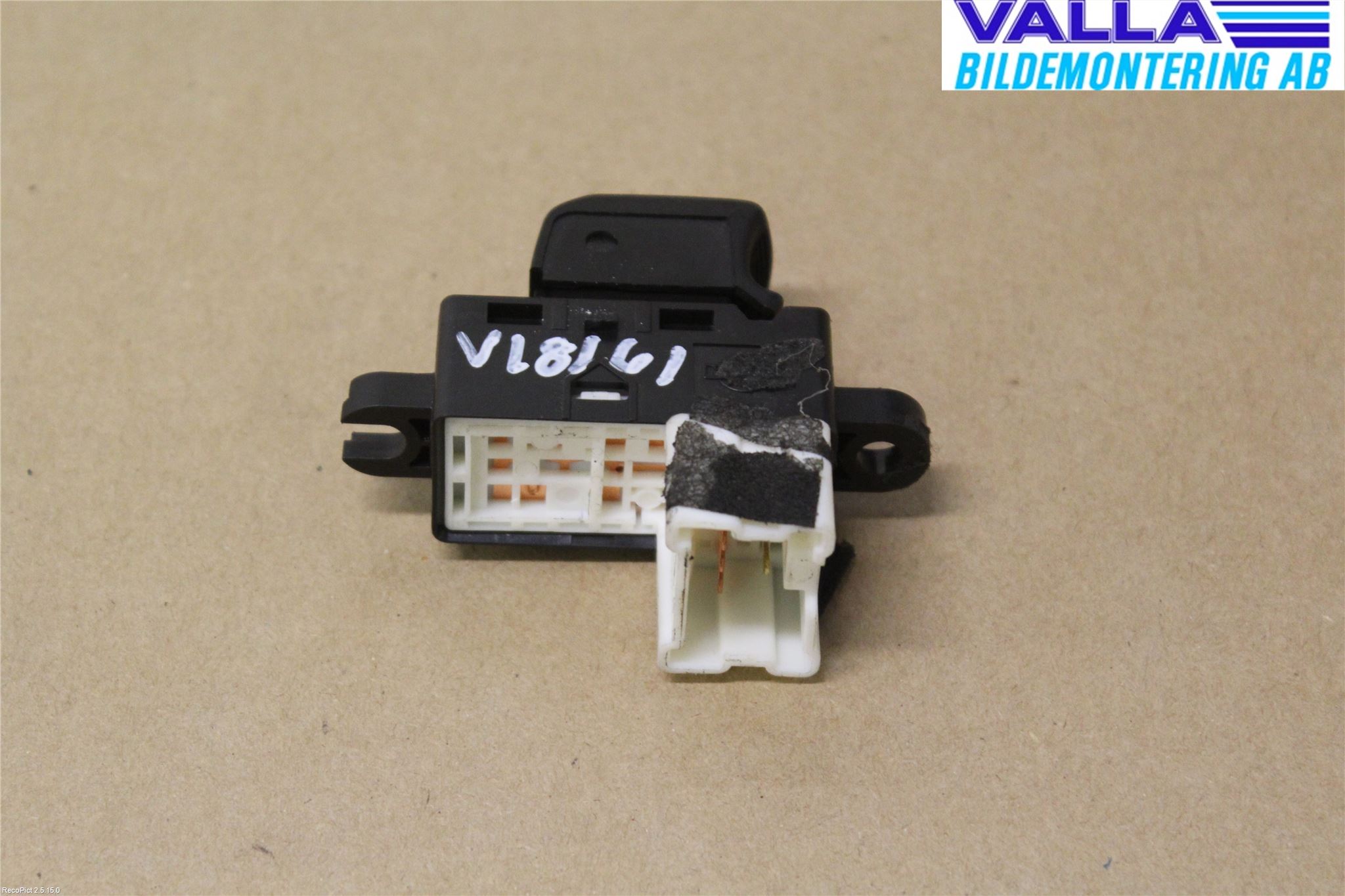 Subaru OUTBACK 10-15 Bryter Vindusheis