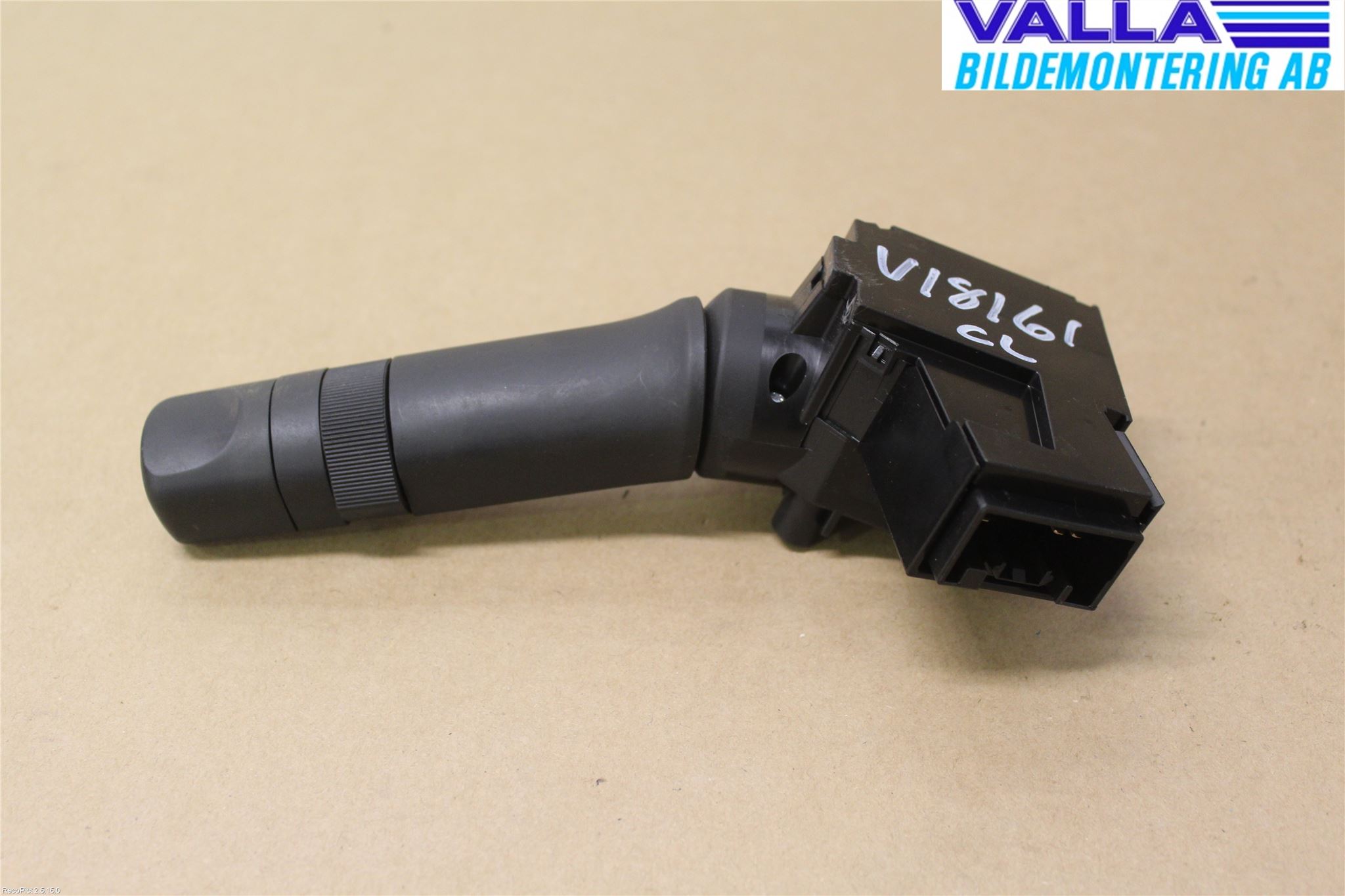 Subaru OUTBACK 10-15 Bryter Ratt Visker - Spyler