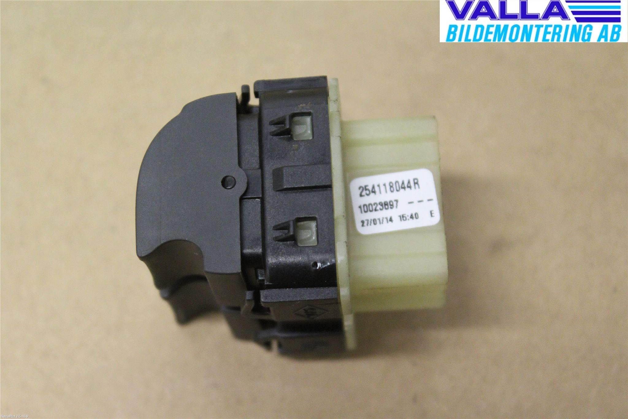 Renault CLIO IV 12-16 Bryter Vindusheis