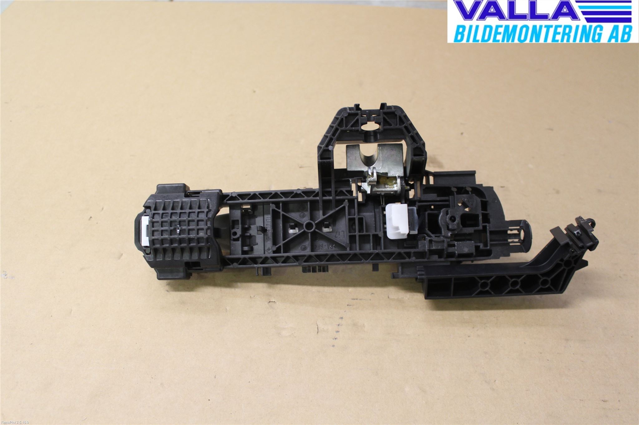 Mercedes-Benz MB CLA-KLASS (C117/X117) 13-19 Dørhandtak Ytre Venstre