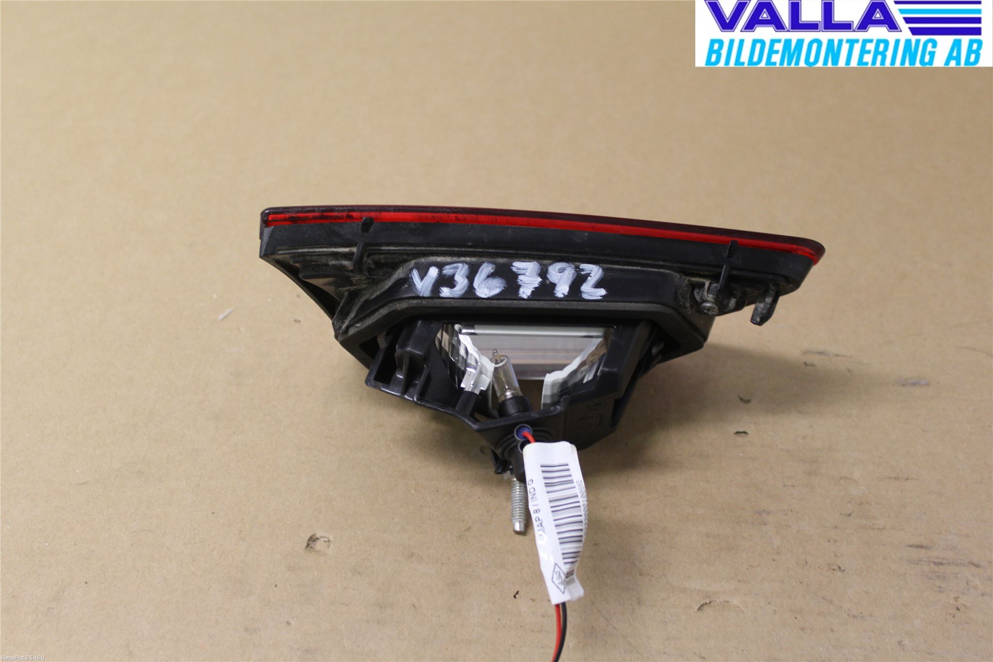 Renault CLIO IV 12-16 Baklykt Høyre  På Luke(Indre)