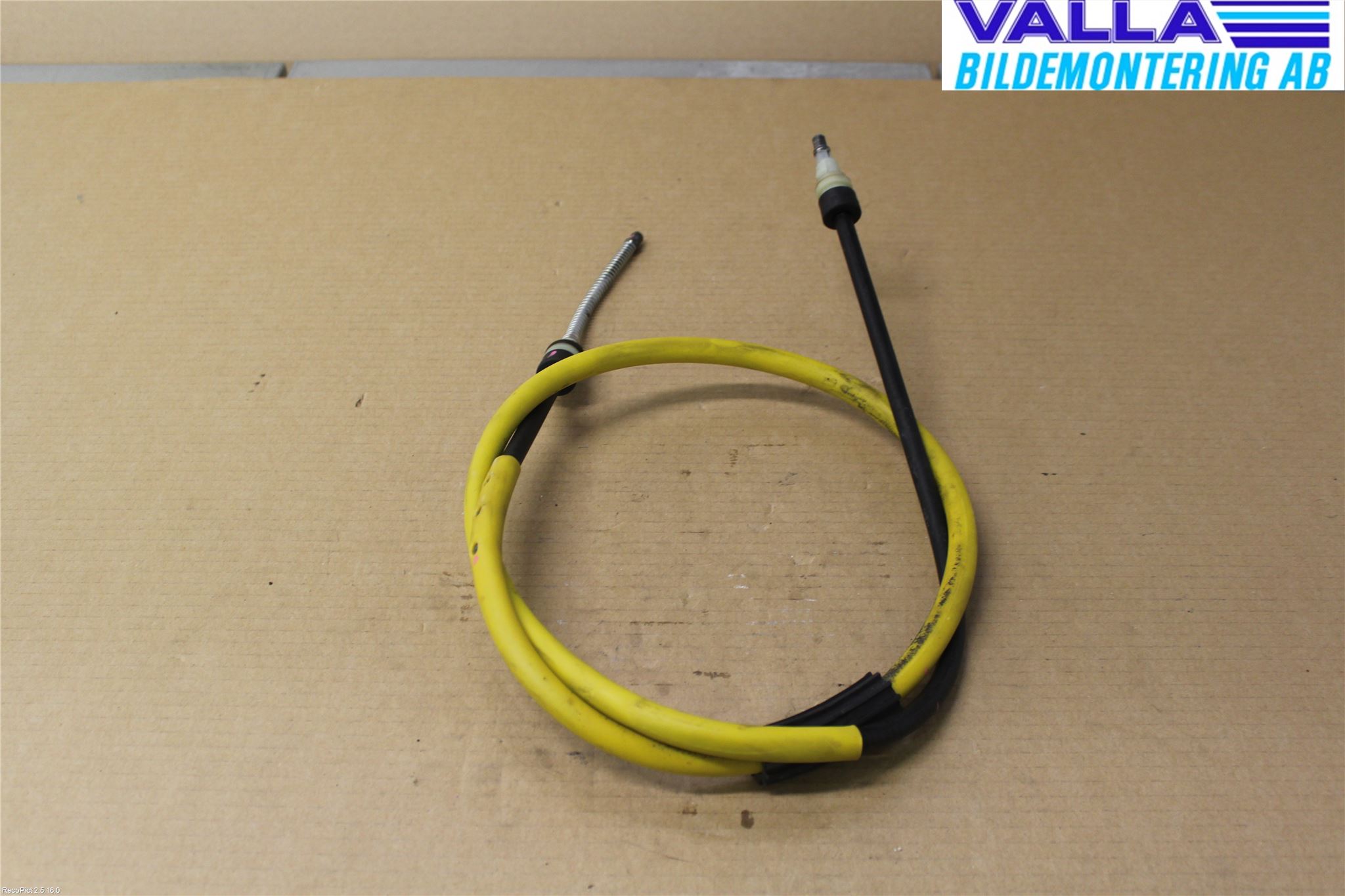 Renault CLIO IV 12-16 Wire Parkbremswire