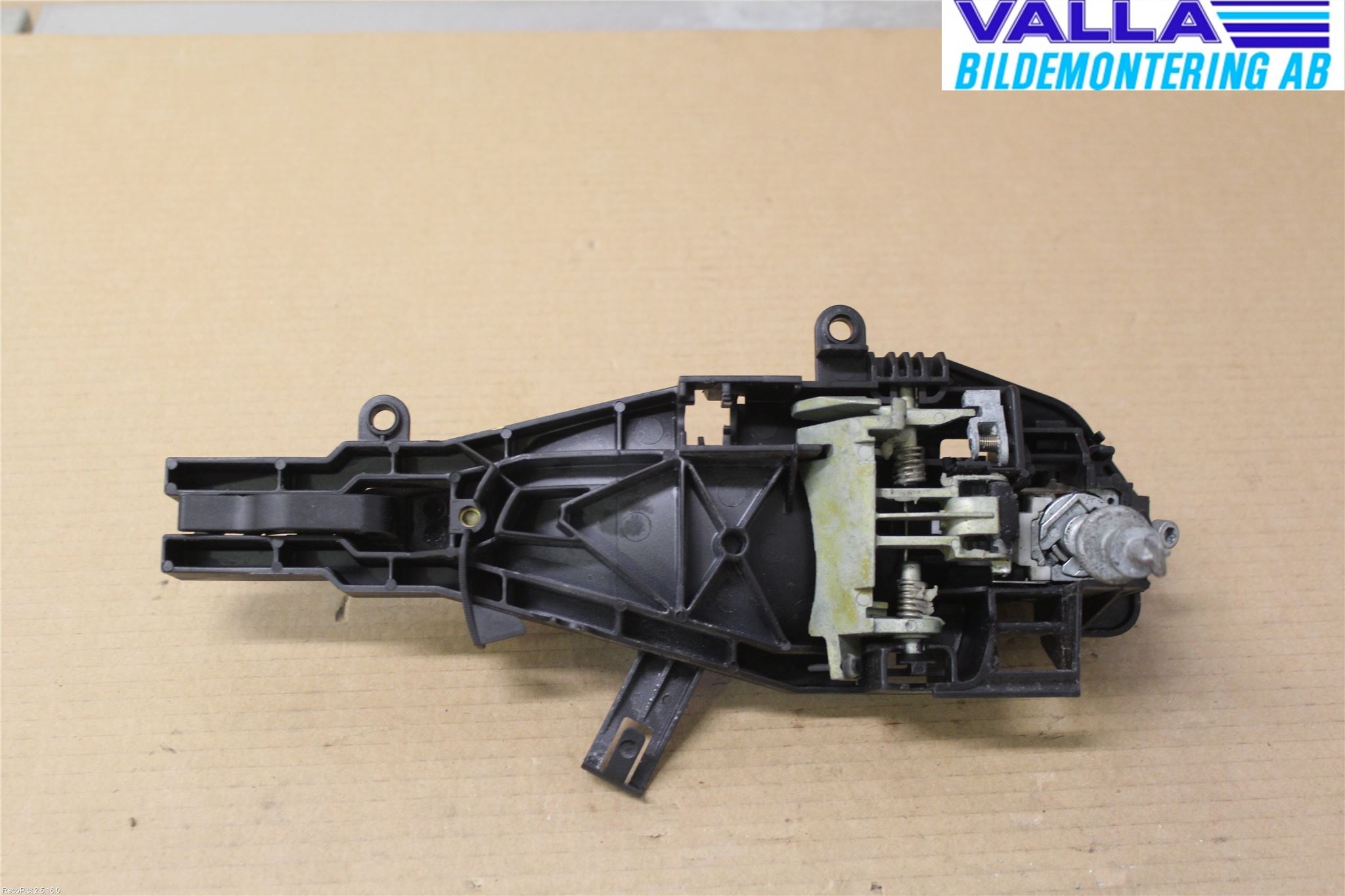 BMW 3 E90/91 SED/TOU 05-12 Dørhandtak Ytre Venstre
