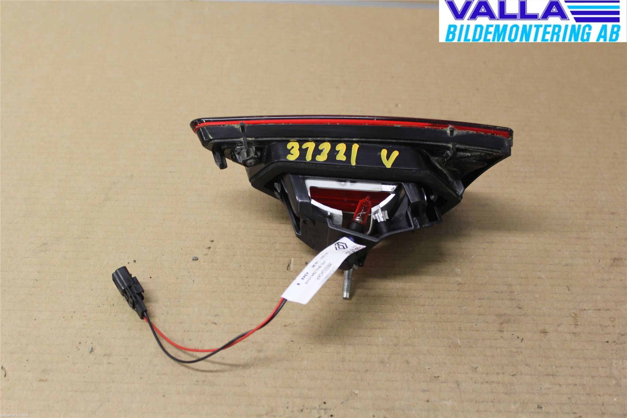 Renault CLIO IV 12-16 Baklykt Venstre  På Luke(Indre