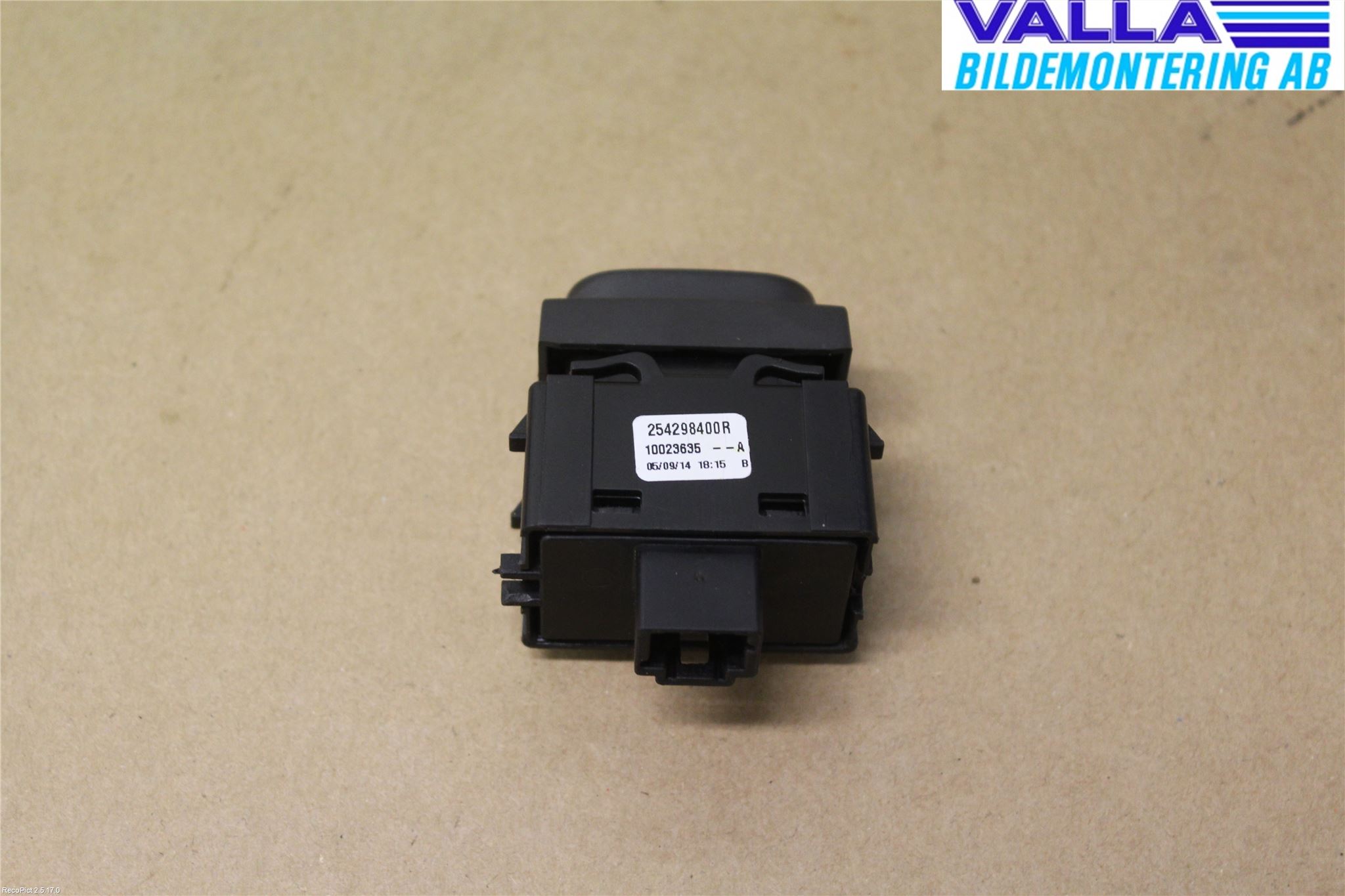 Renault CLIO IV 12-16 Bryter Vindusheis
