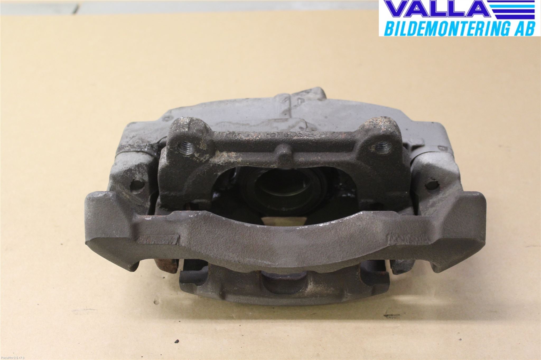 Volvo V70 14-16 Bremsecaliper Foran Høyre
