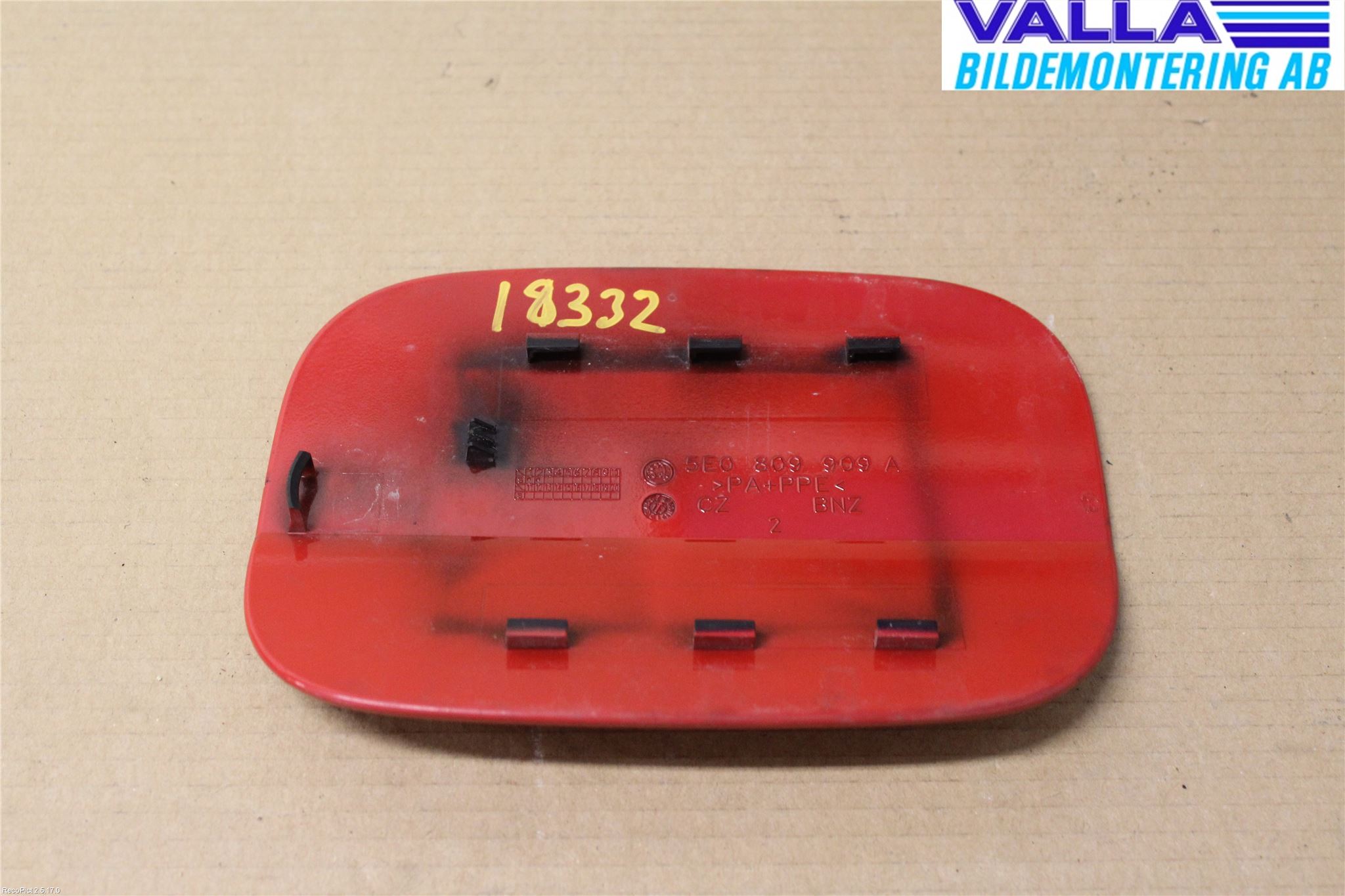 Skoda OCTAVIA (5E) 13-20 Drivstoff Tankluke