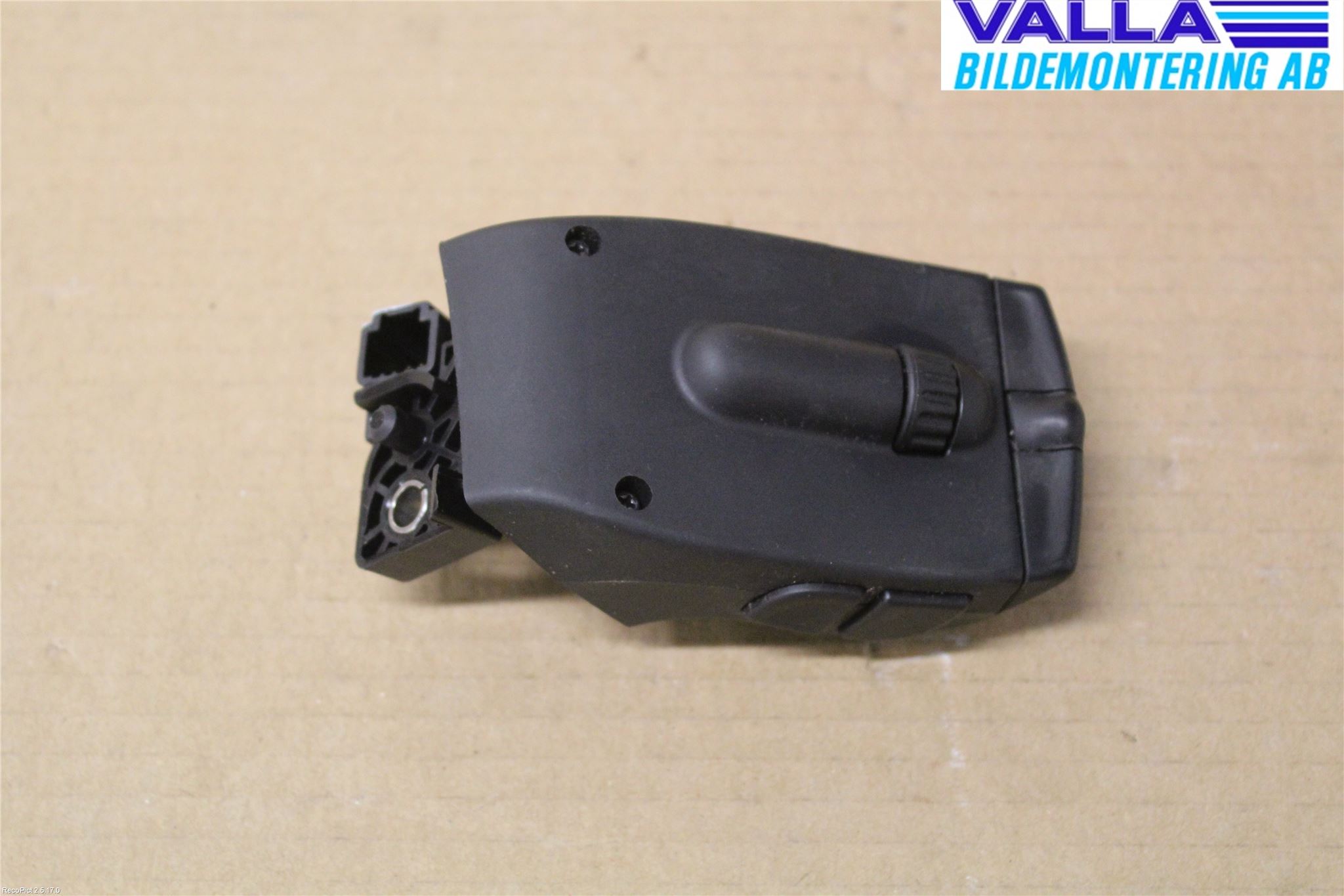 Renault KOLEOS I 08-10 Bryter Ratt Radio-Stereo