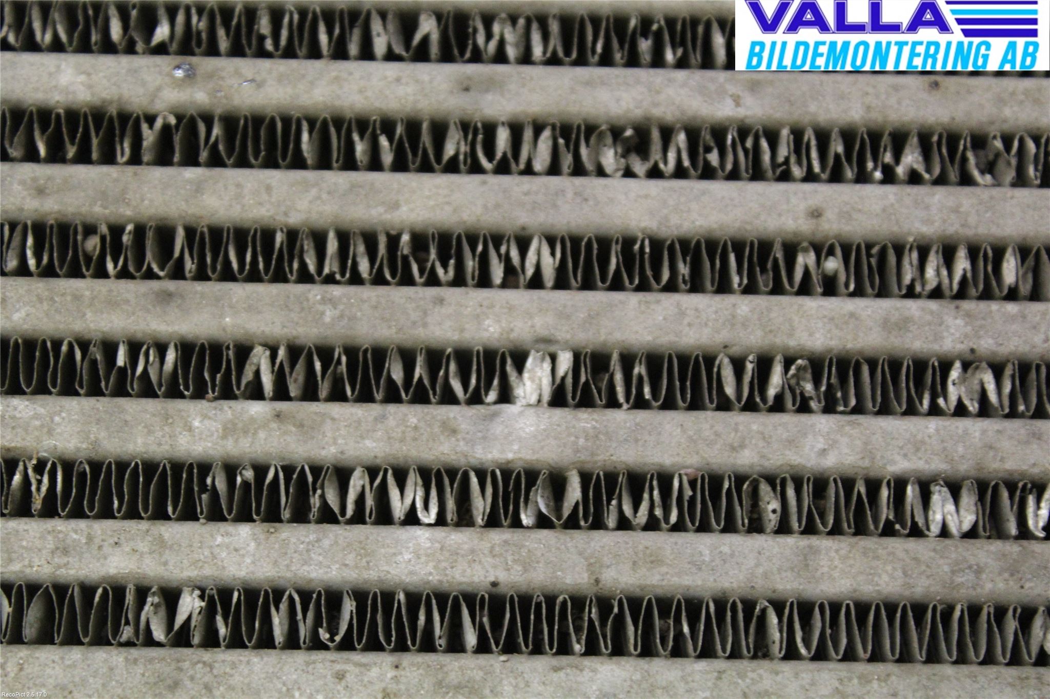 Volvo V70 08-13 Intercooler Radiator