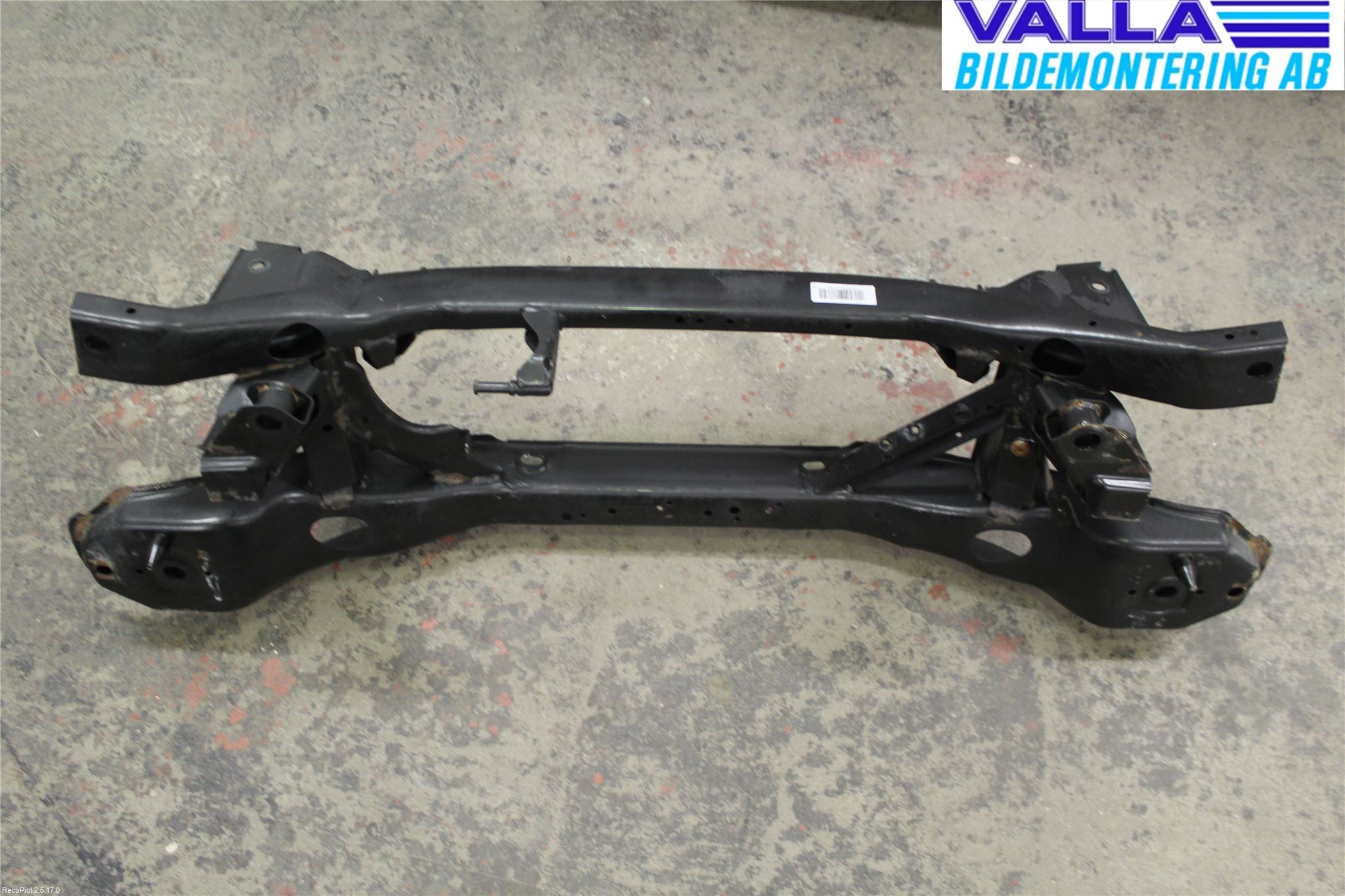 Volvo V40 12-19 Bakaksel Feste Travers-Ramme
