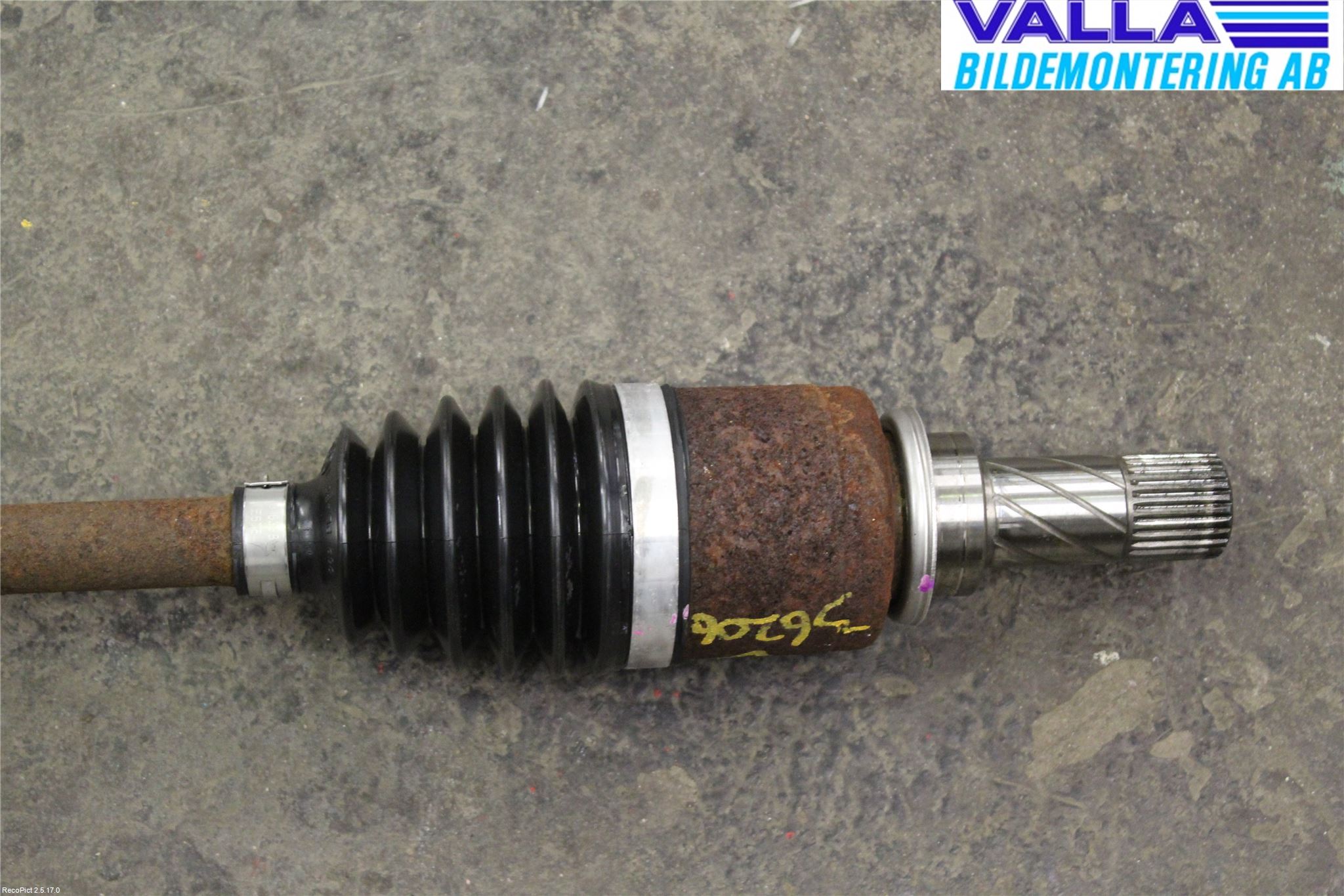 Renault CLIO III  06-09 Drivaksel Foran Kompl Venstre