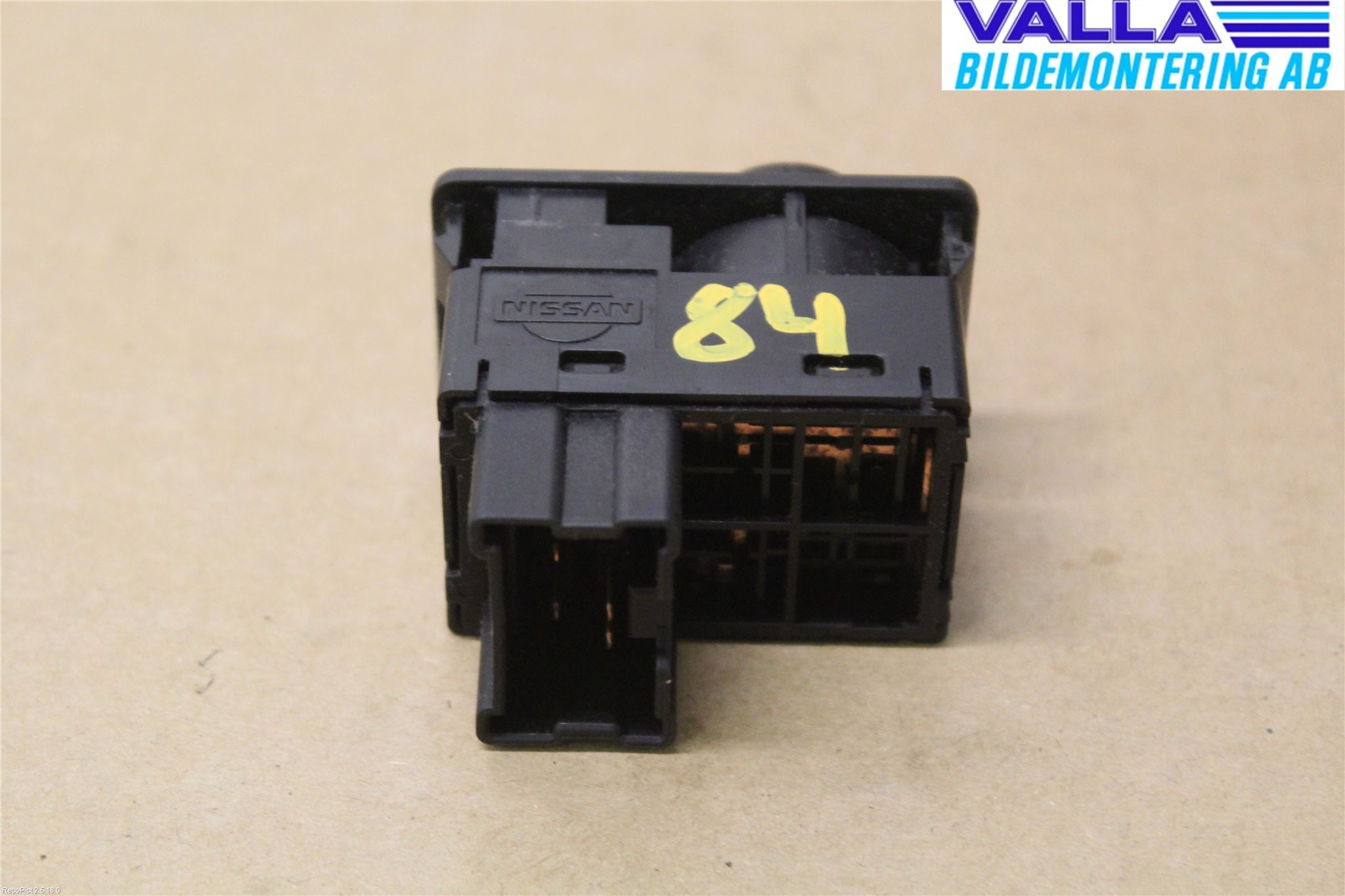 Nissan NAVARA 98-05 Bryter Speil