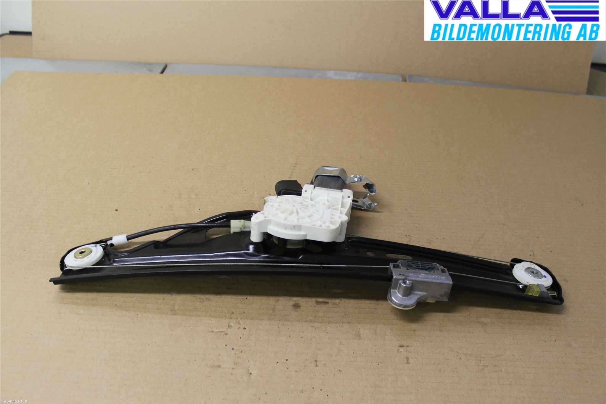 BMW 5 E60/61 Sed/Tou 02-10 Vindusheis El Komp
