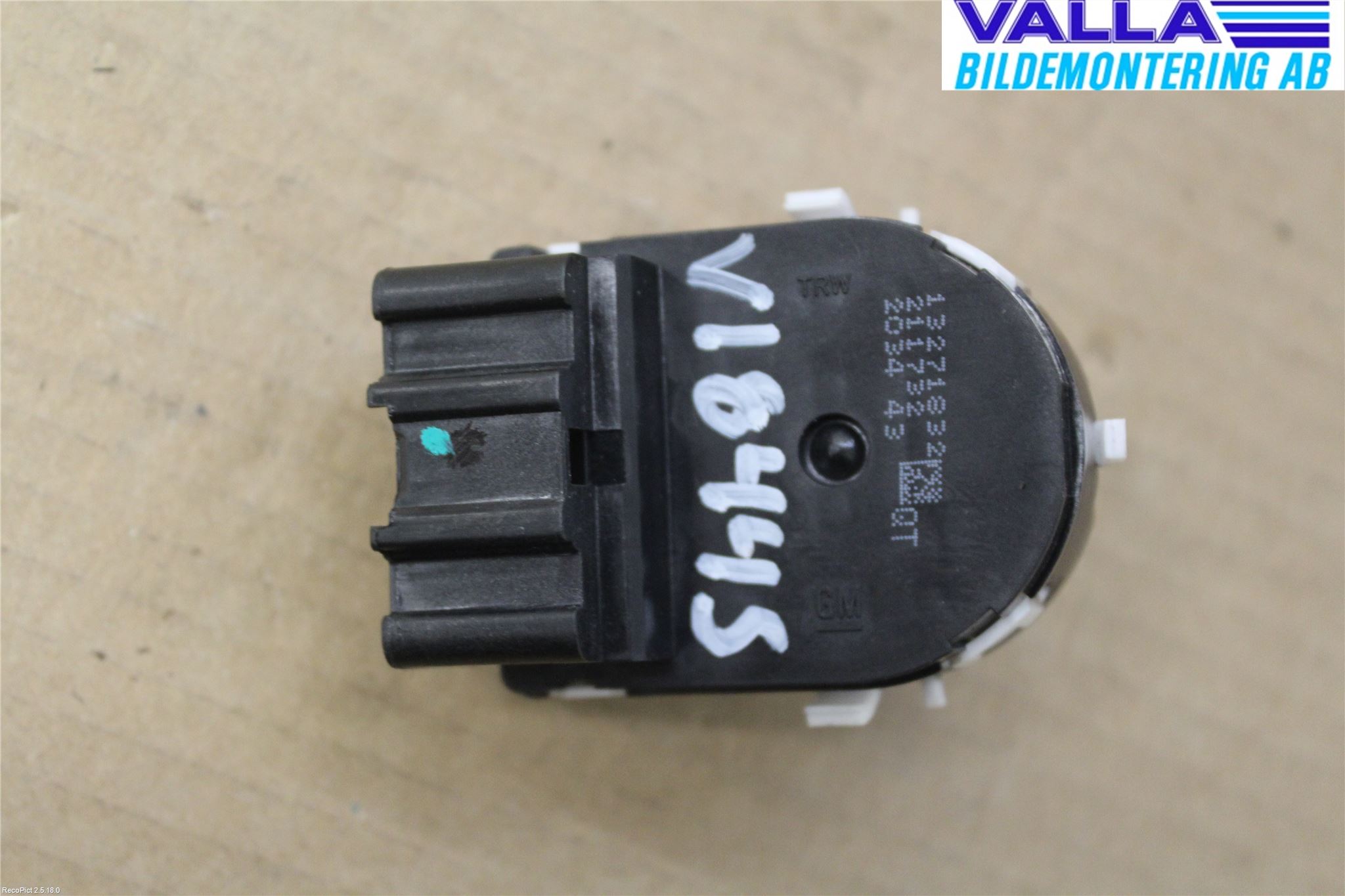 Opel INSIGNIA 09-16 Bryter Speil