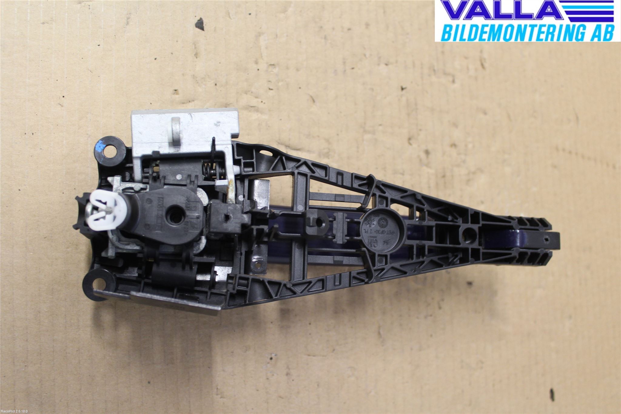 Opel INSIGNIA 09-16 Dørhandtak Ytre Venstre