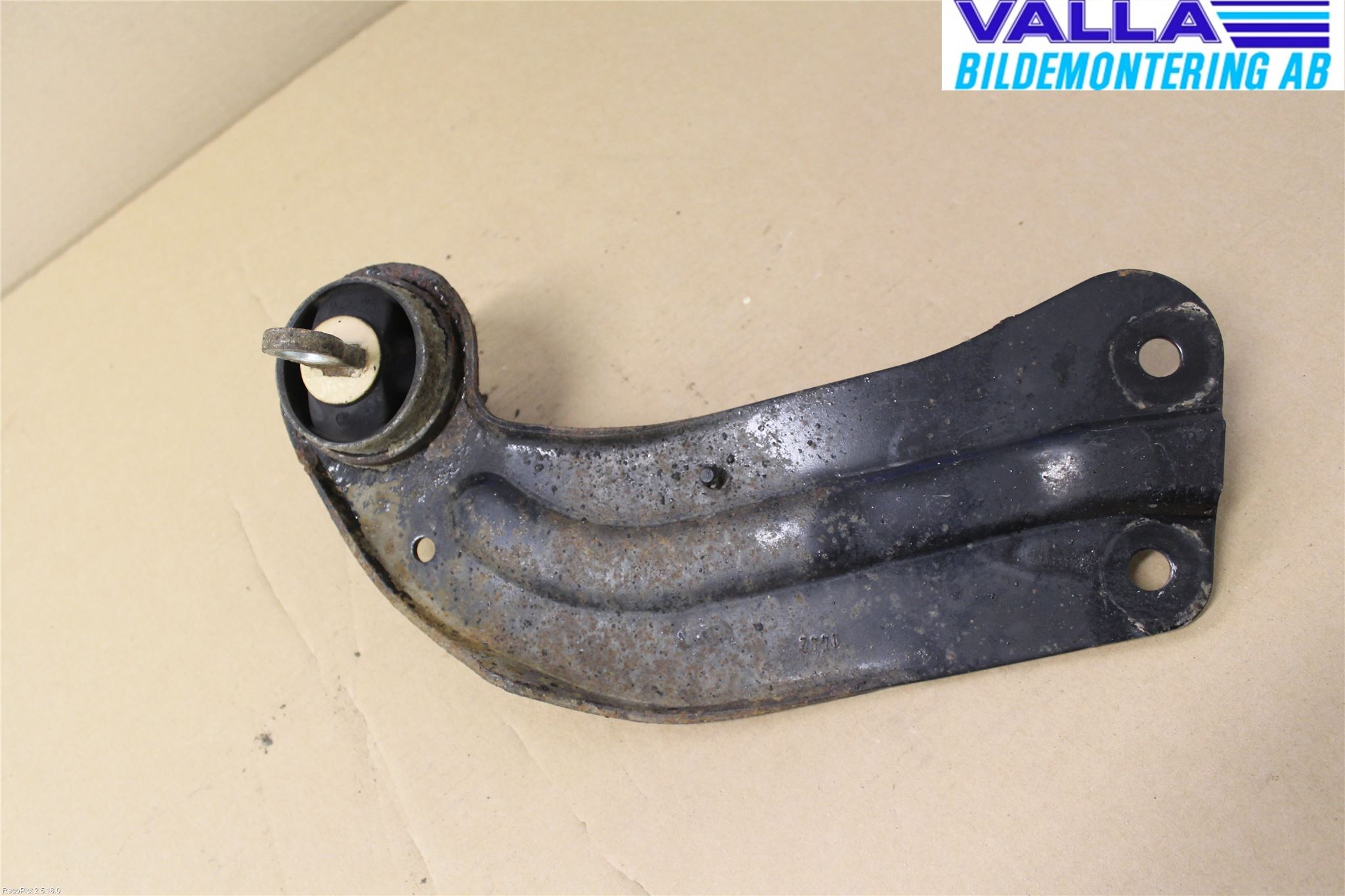 Opel INSIGNIA 09-16 Bærearm Bak Venstre