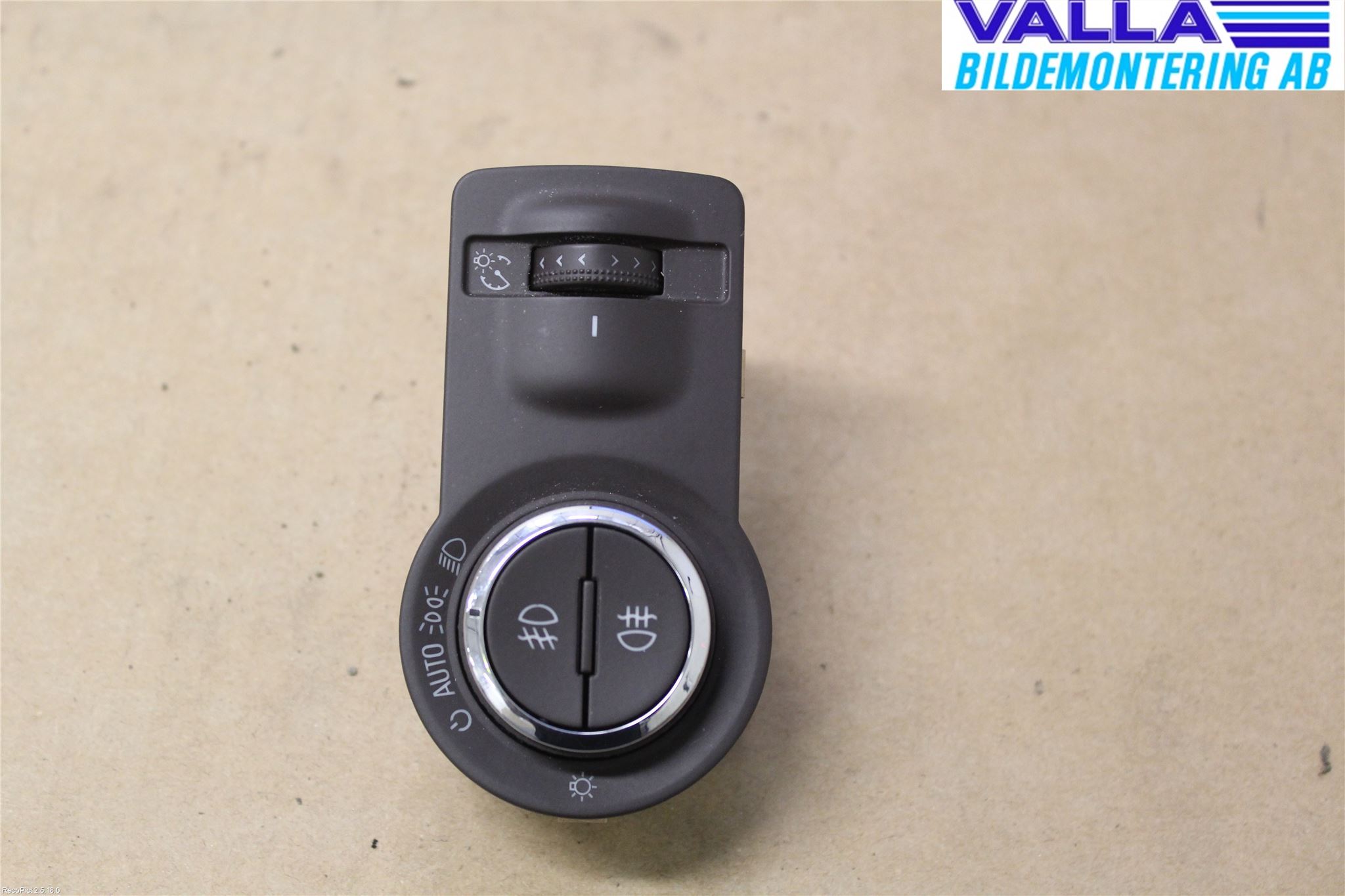 Opel INSIGNIA 09-16 Bryter Hovedlys