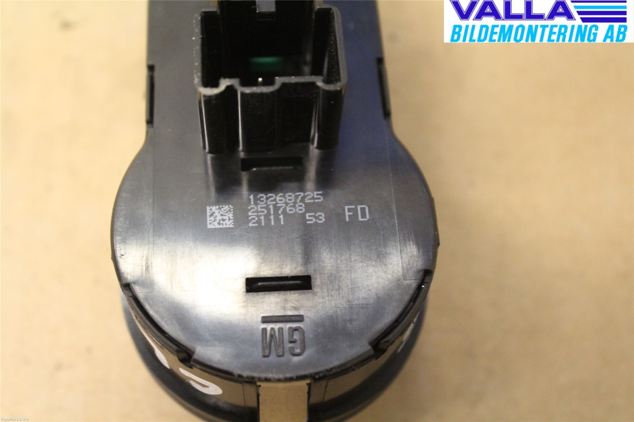 Opel INSIGNIA 09-16 Bryter Hovedlys