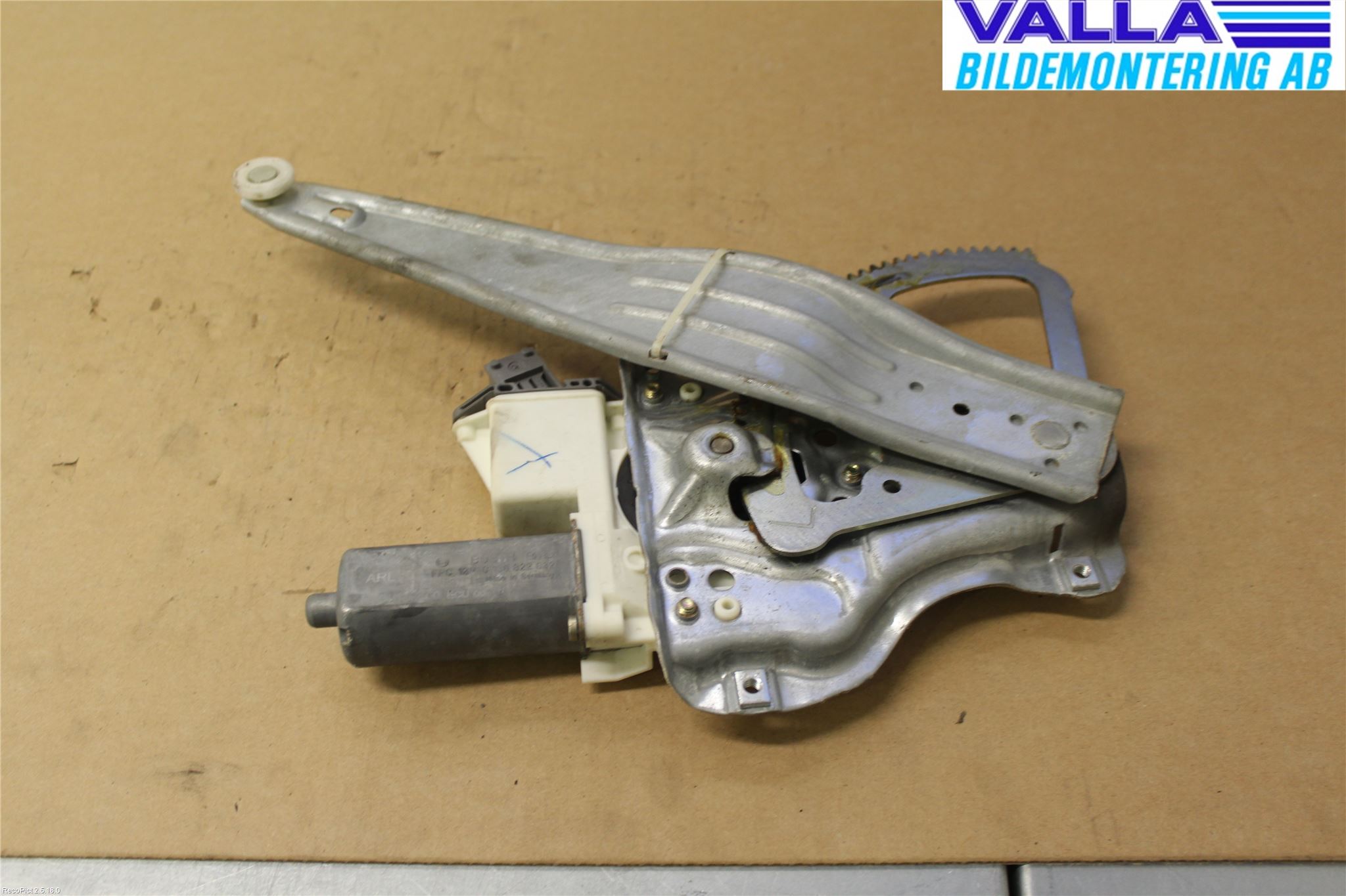 Toyota AVENSIS 03-06 Vindusheis El Komp