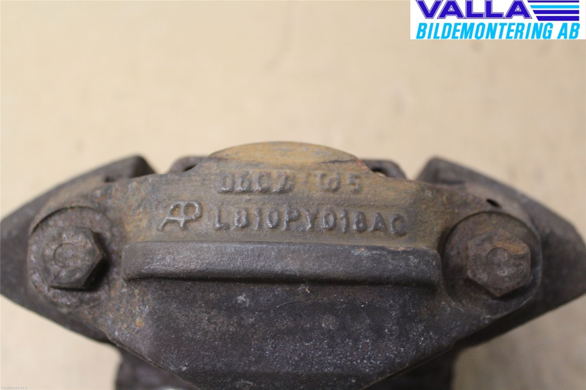 Landrover DEFENDER (L316) 07-16 Bremsecaliper Bak Venstre