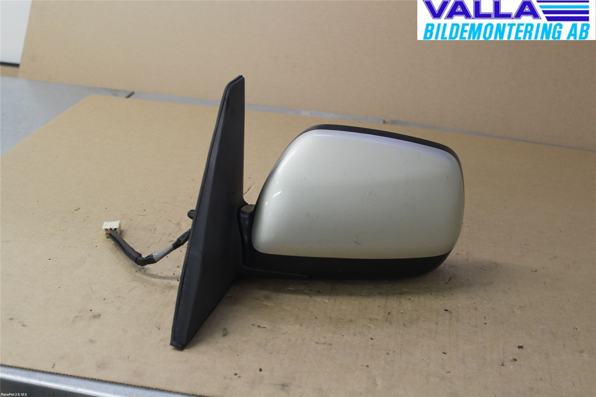 Toyota RAV 4 00-06 Speil V M-El Justering