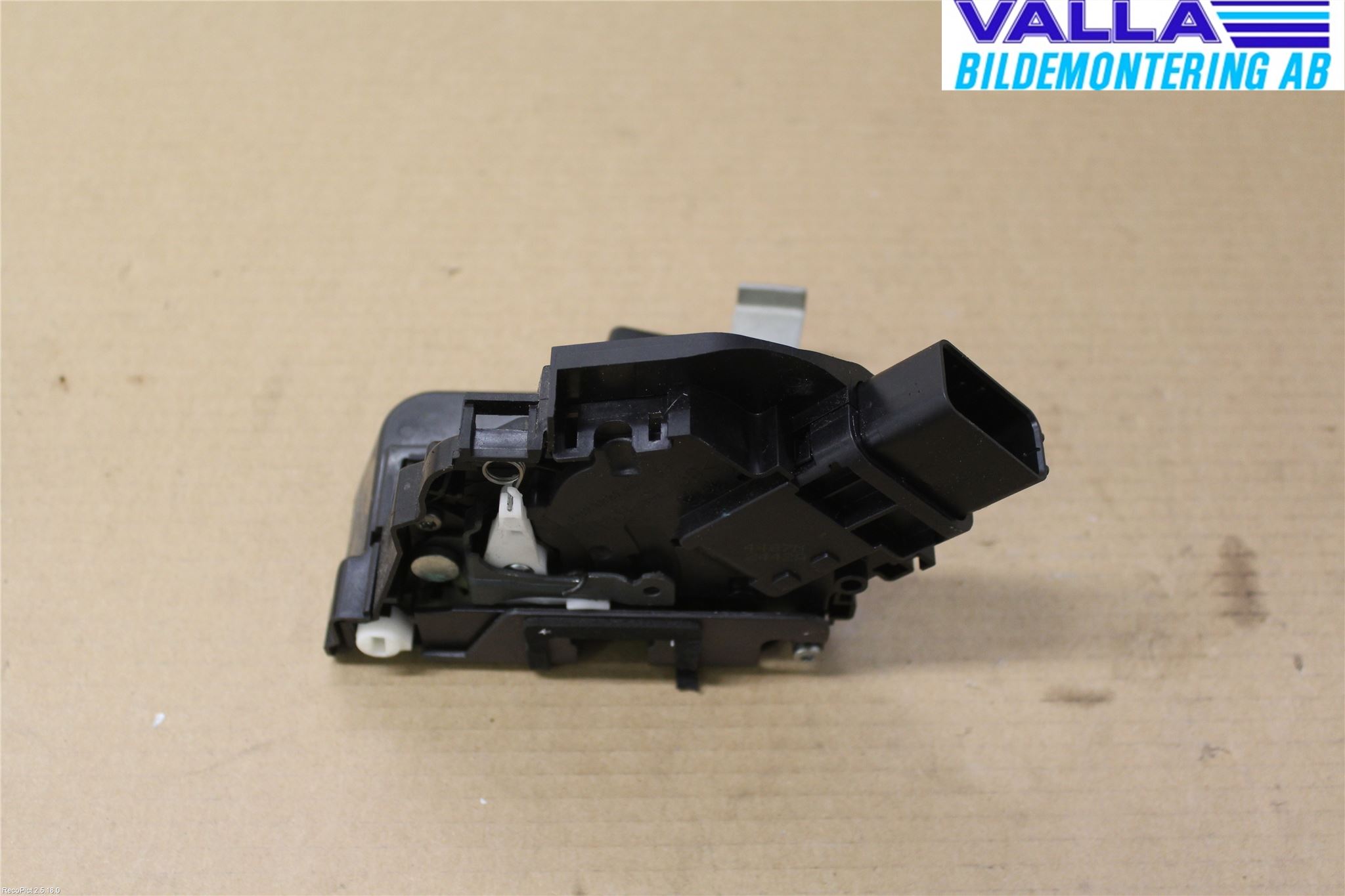 Ford FOCUS 08-11 Dørlås - Låsekasse