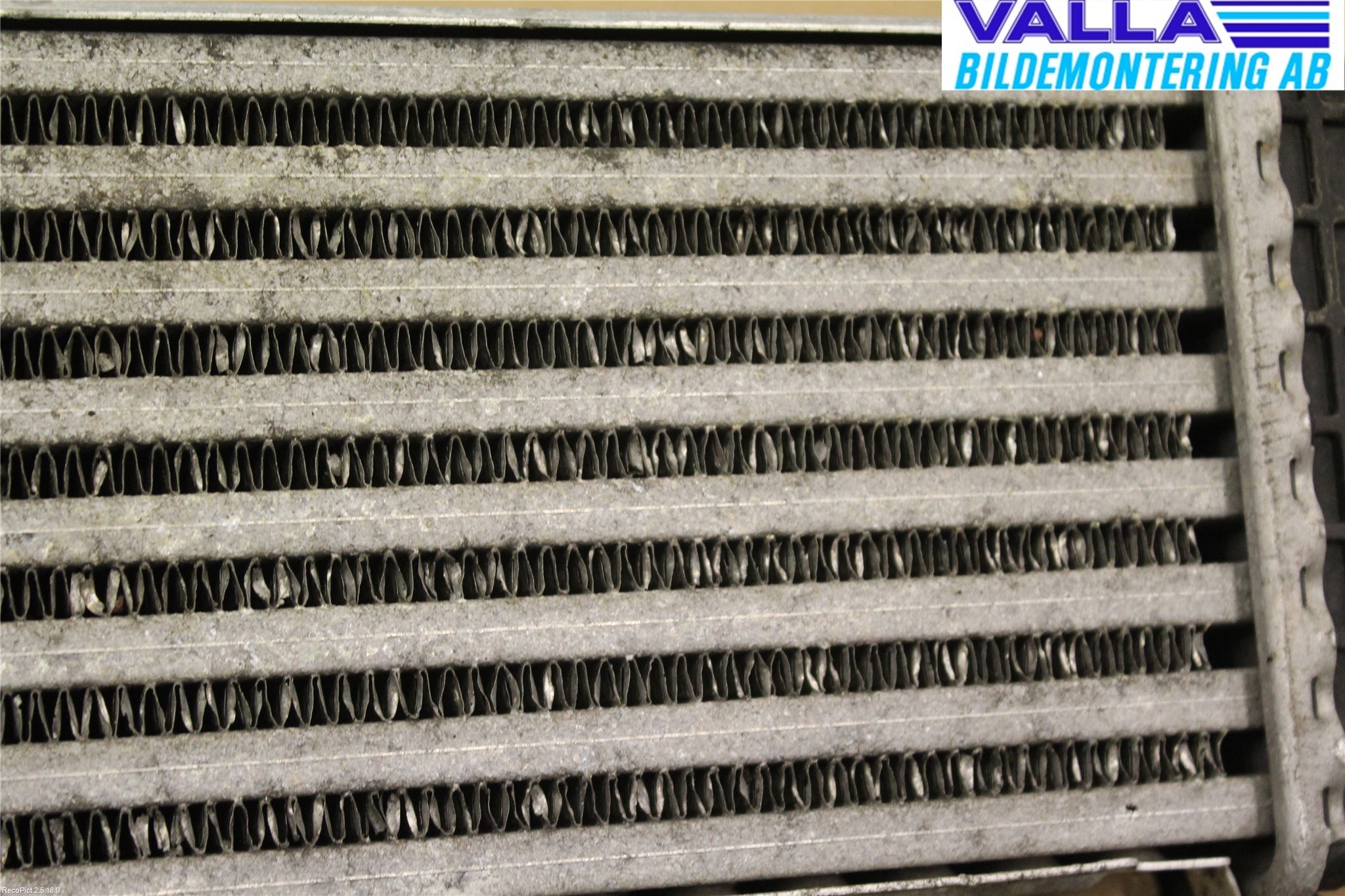 Ford FOCUS 08-11 Intercooler Radiator