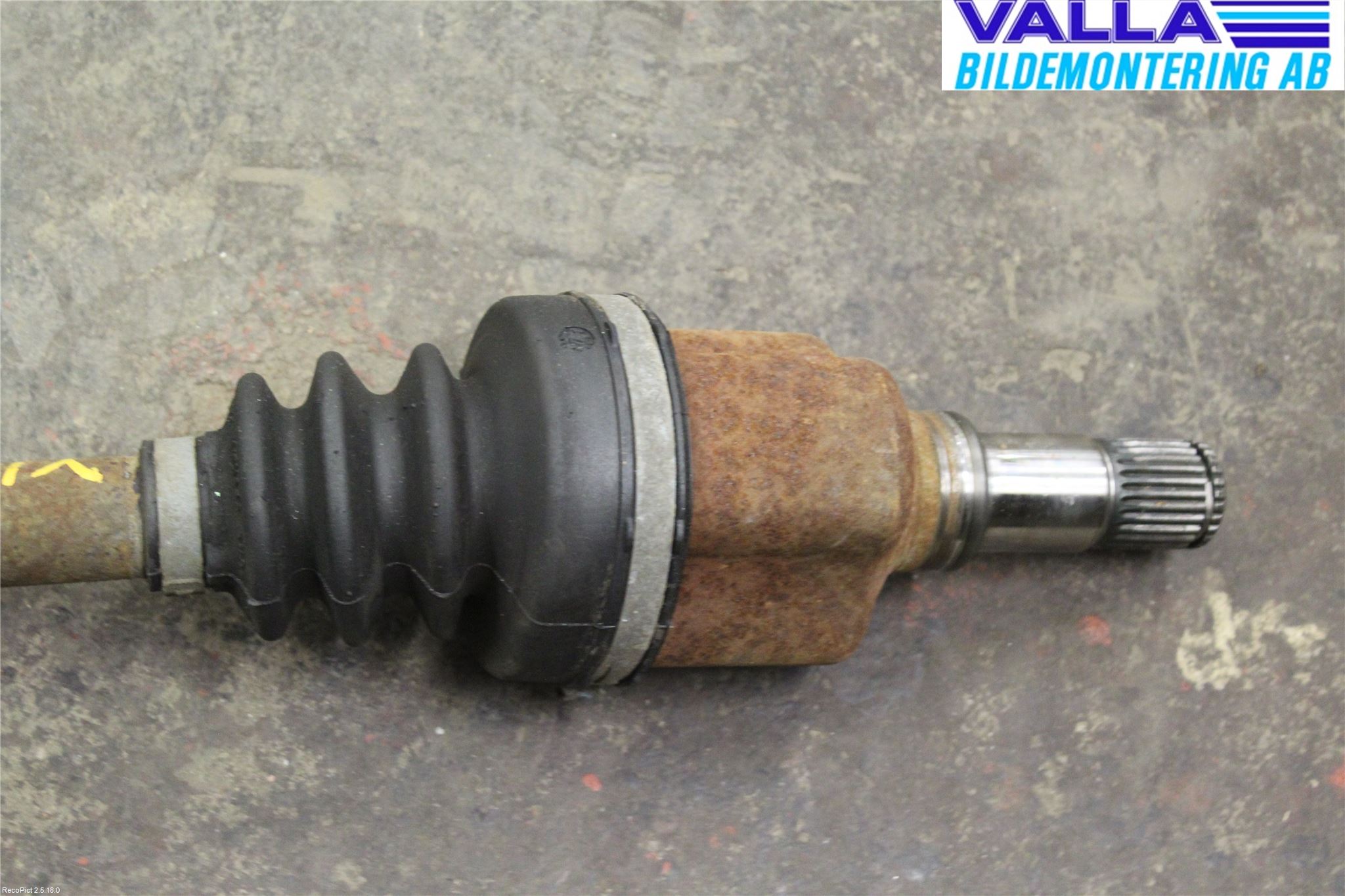 Ford FOCUS 08-11 Drivaksel Foran Kompl Venstre