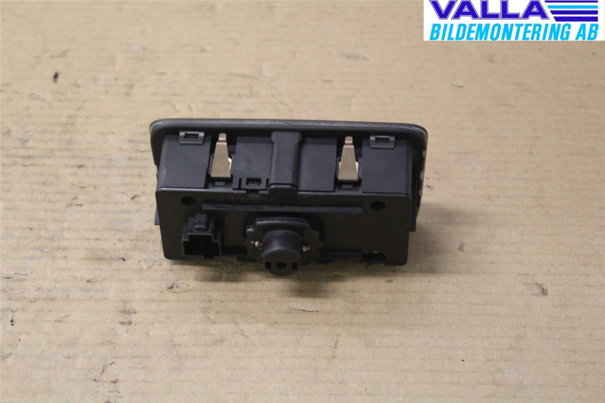 Volvo V70 08-13 Bryter Hovedlys