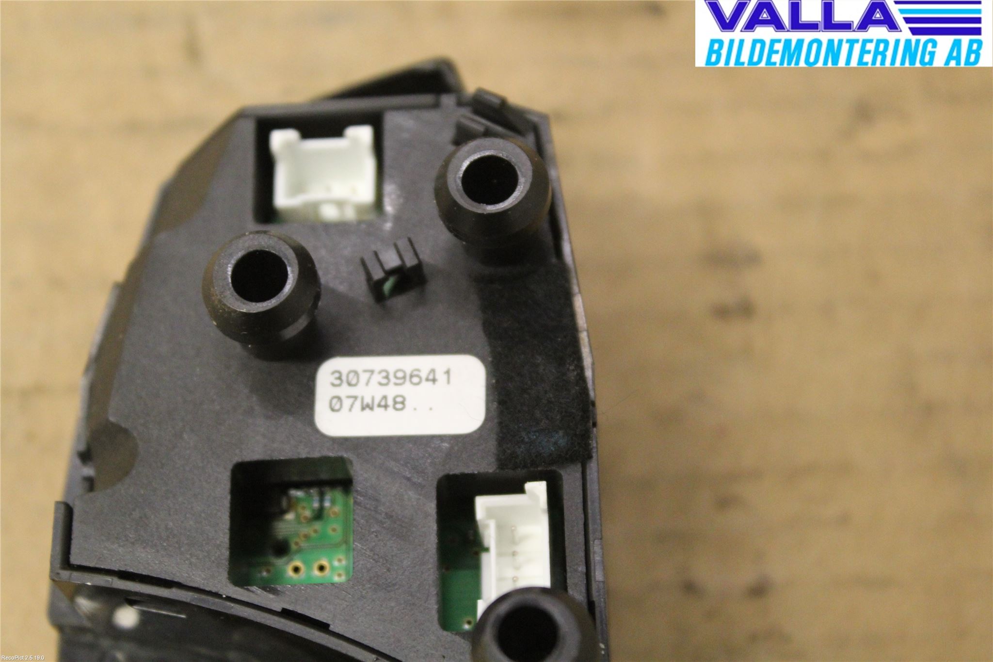 Volvo V70 08-13 Bryter Fader Høytalere
