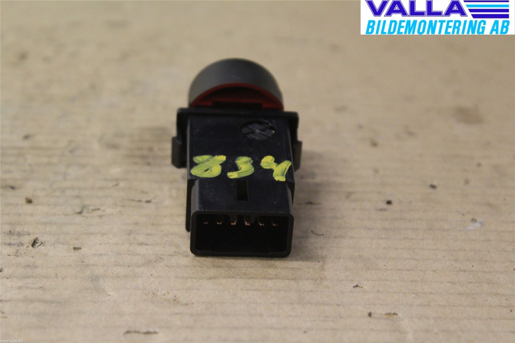 Kia SORENTO 03-09 Bryter Varsel (Nødblink)