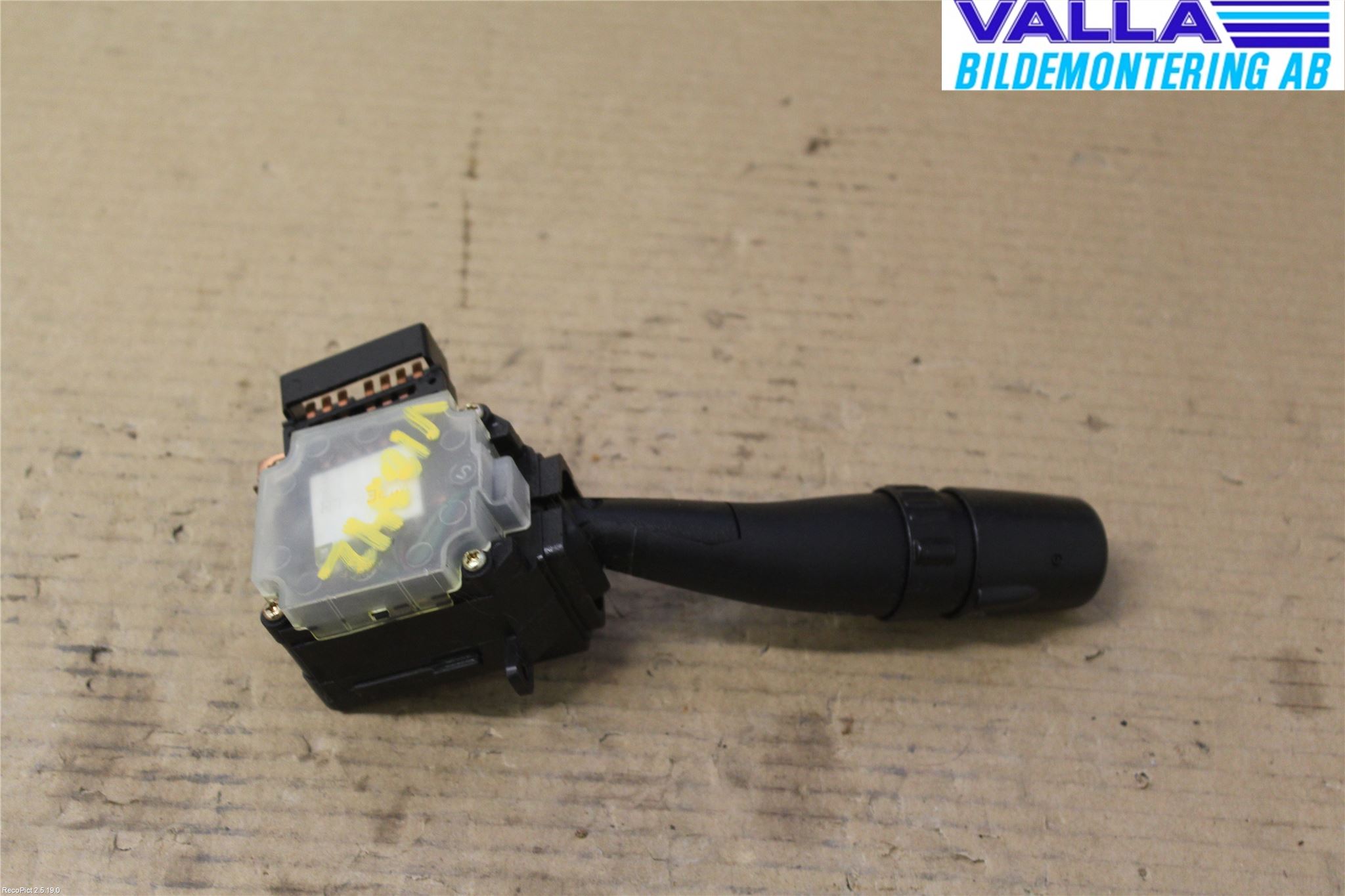 Kia SORENTO 03-09 Bryter Ratt Visker - Spyler