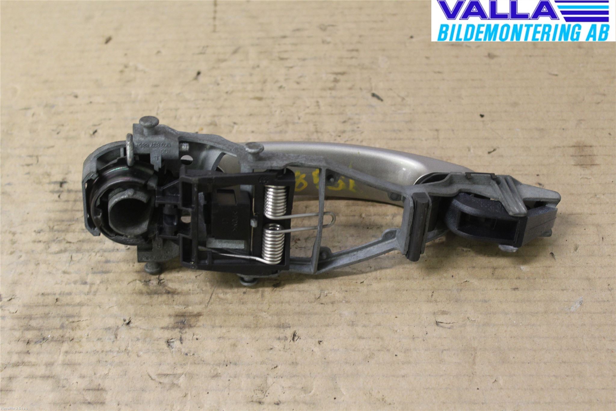 Volkswagen VW GOLF V 04-09 Dørhandtak Ytre Venstre
